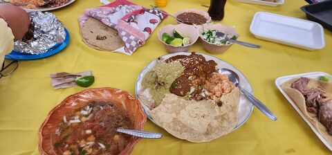 Mole y Barbacoa La Tenencia El Original image 3