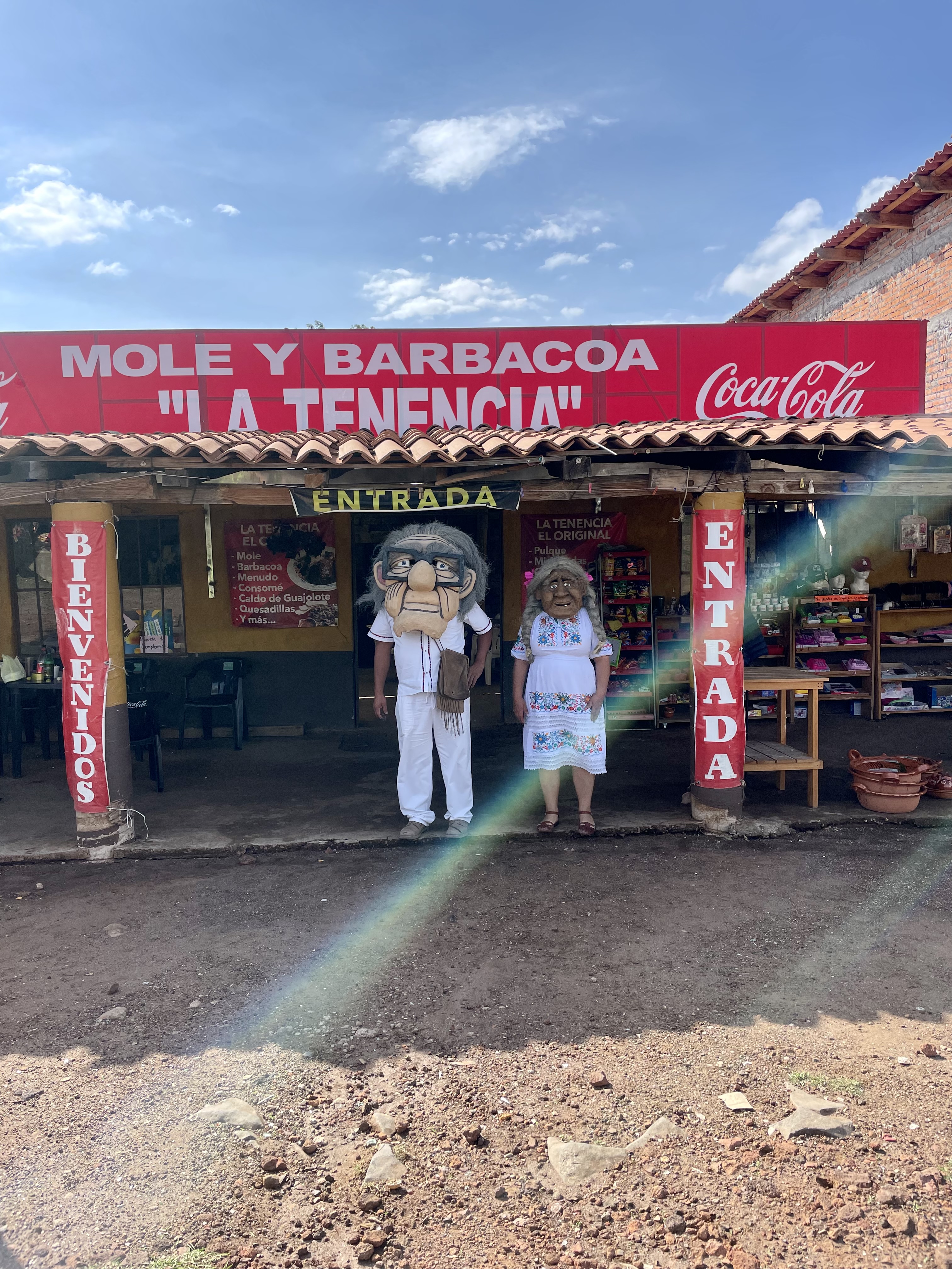 Mole y Barbacoa La Tenencia El Original image 8