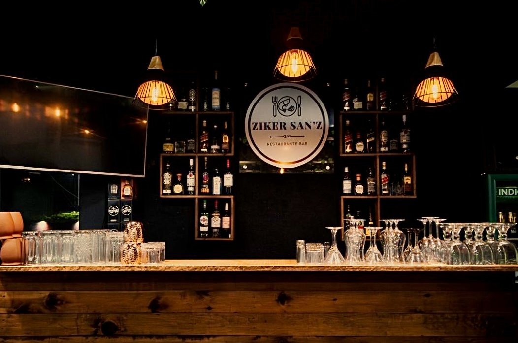 ZIKER SAN'Z image 1