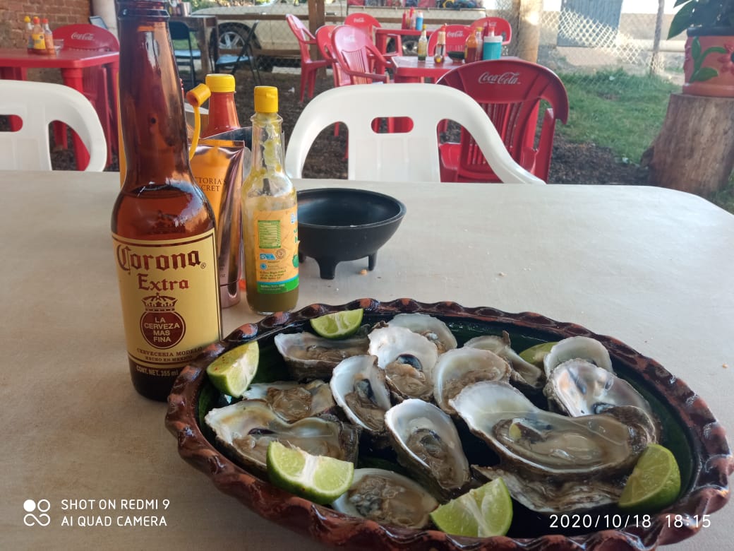 Mariscos la Huerta image 10