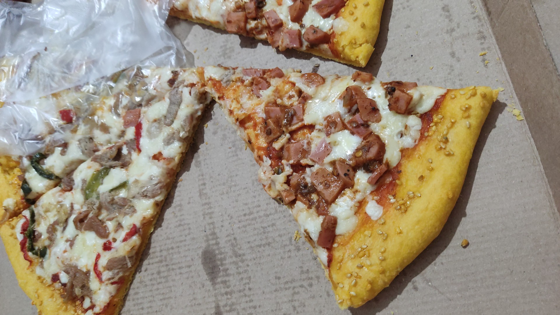 Pizzeria y Pastes Pekes image 5