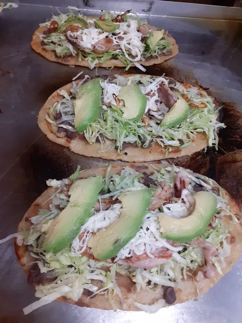 Antojitos Mexicanos Doña Chave image 6