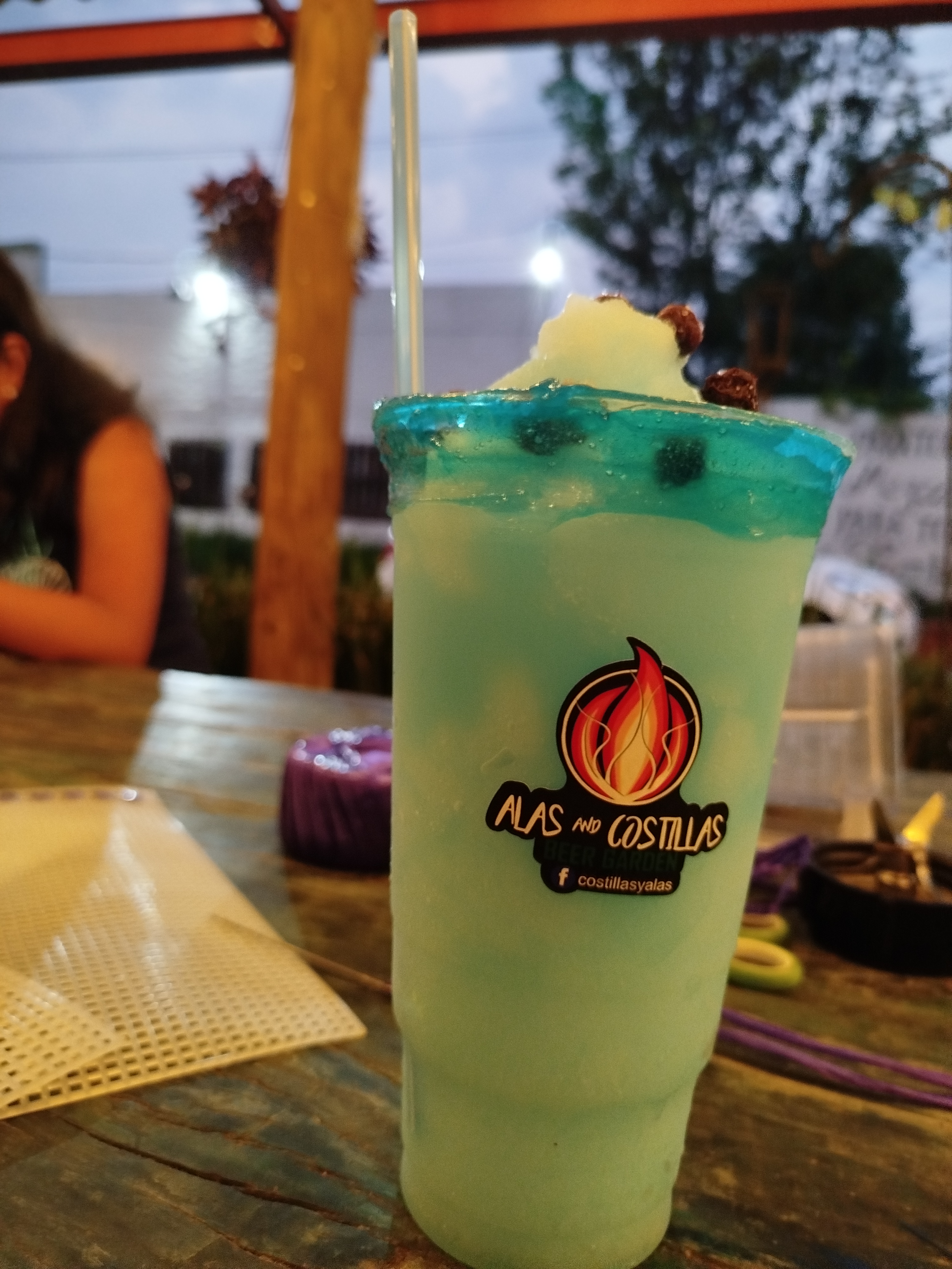 Mezcalito beer garden image 4