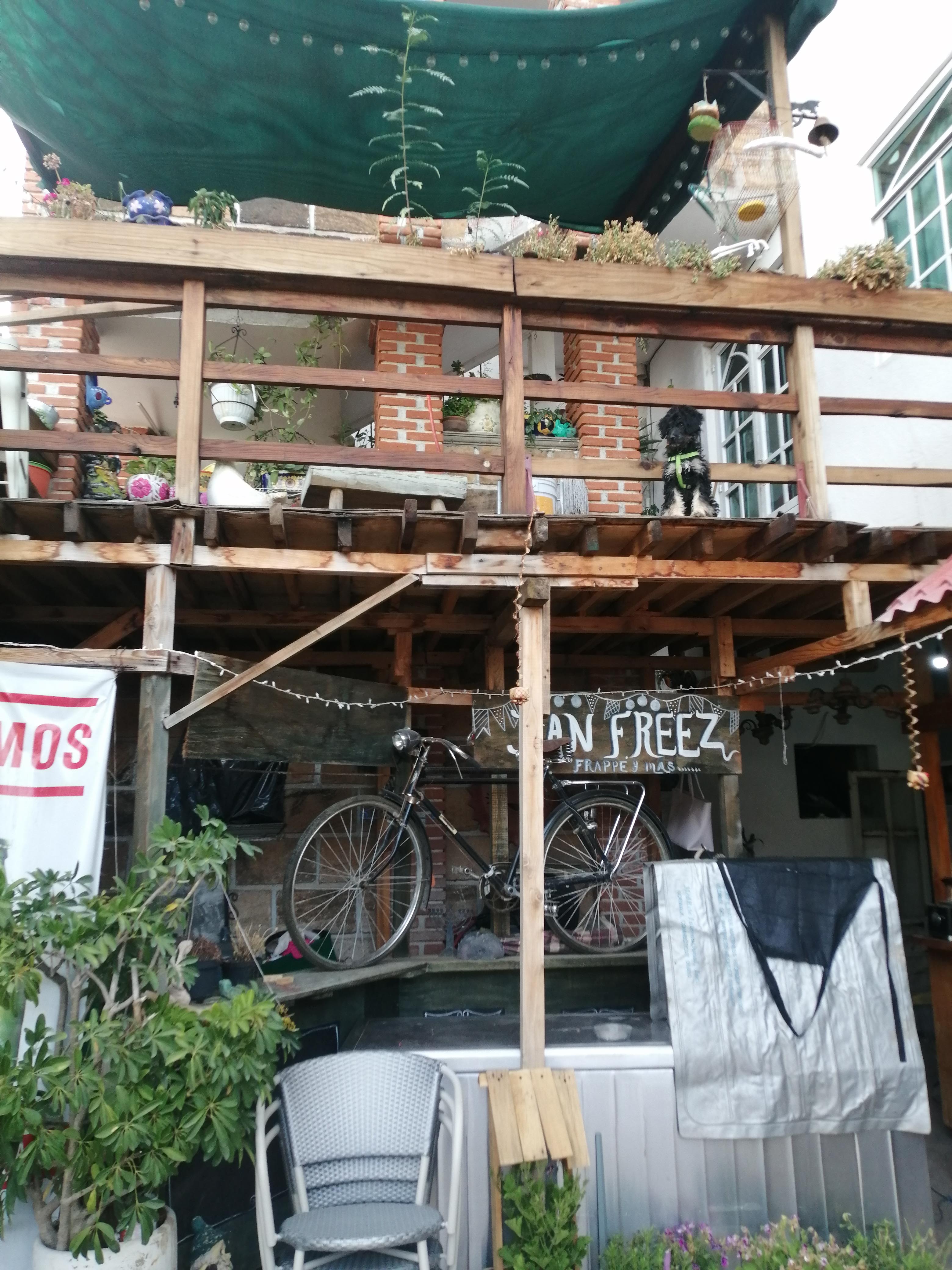 Mezcalito beer garden image 10