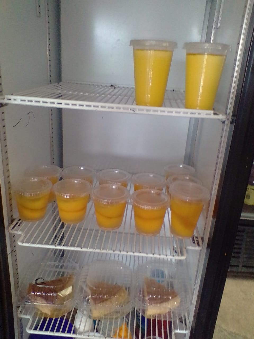 Antojitos Mexicanos "Mi Princesa" Especialidad Tlayudas Oaxaqueñas image 3