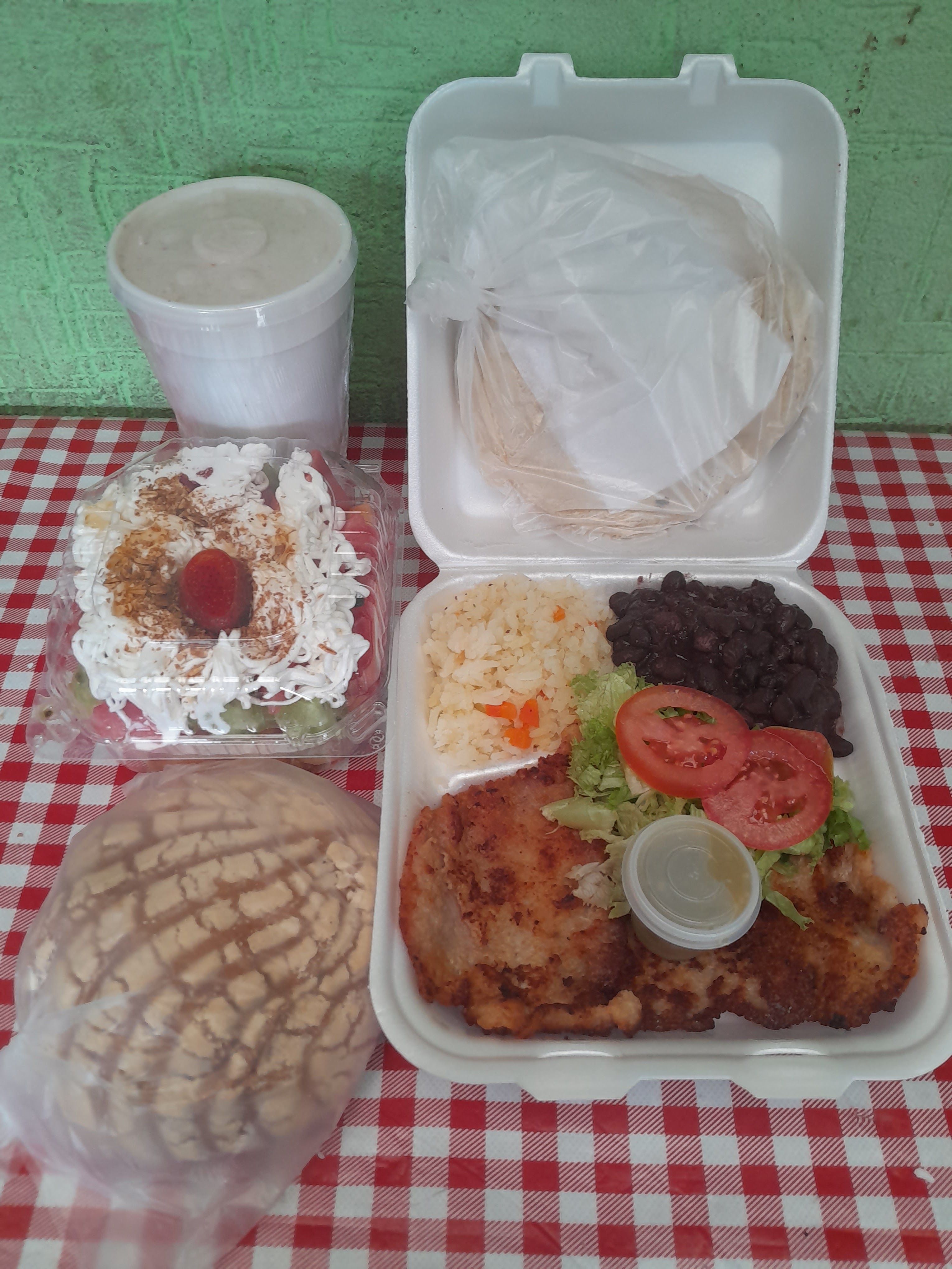 Bronto Jugos image 5