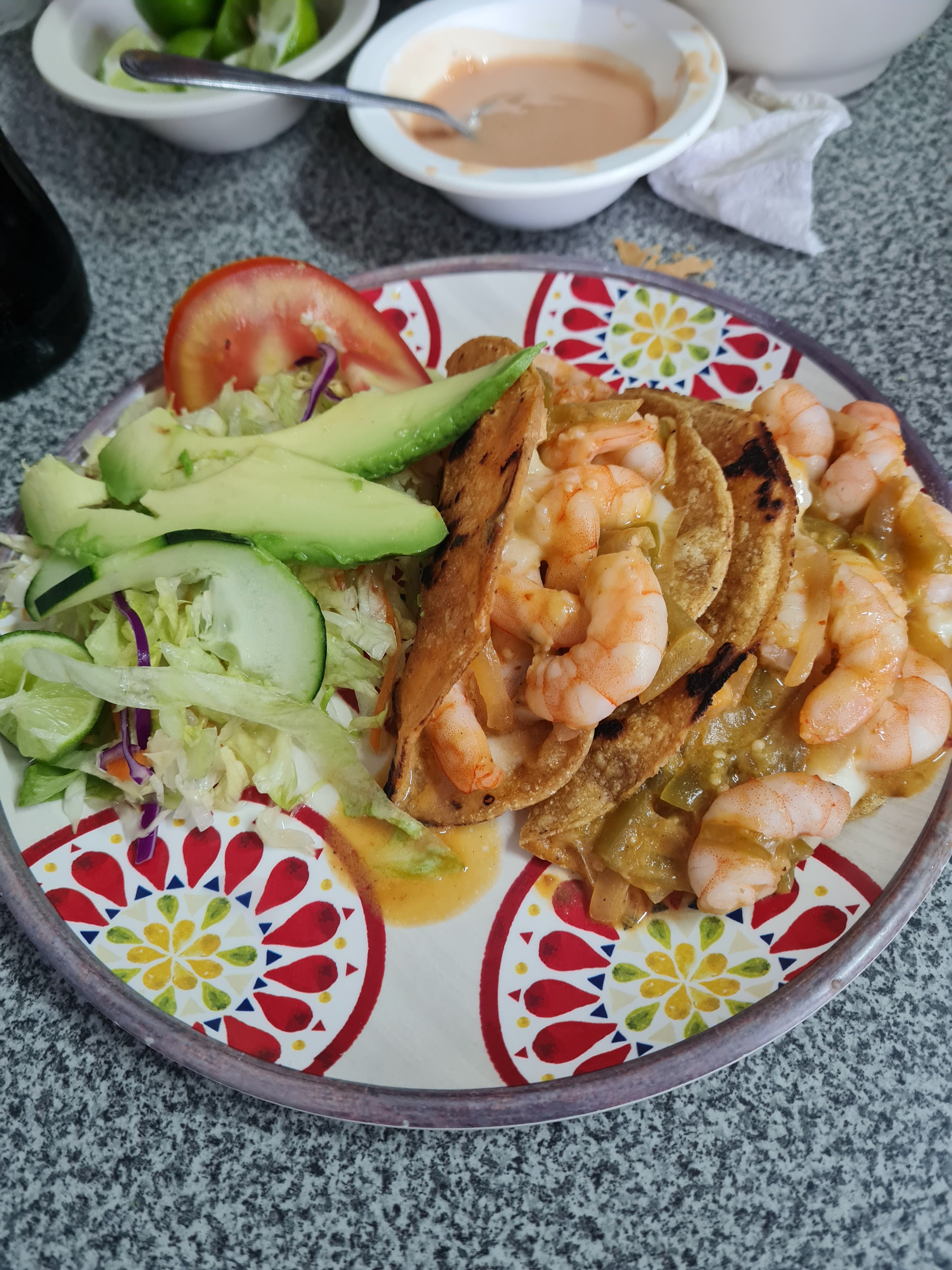 Coctelería El Puerto image 9