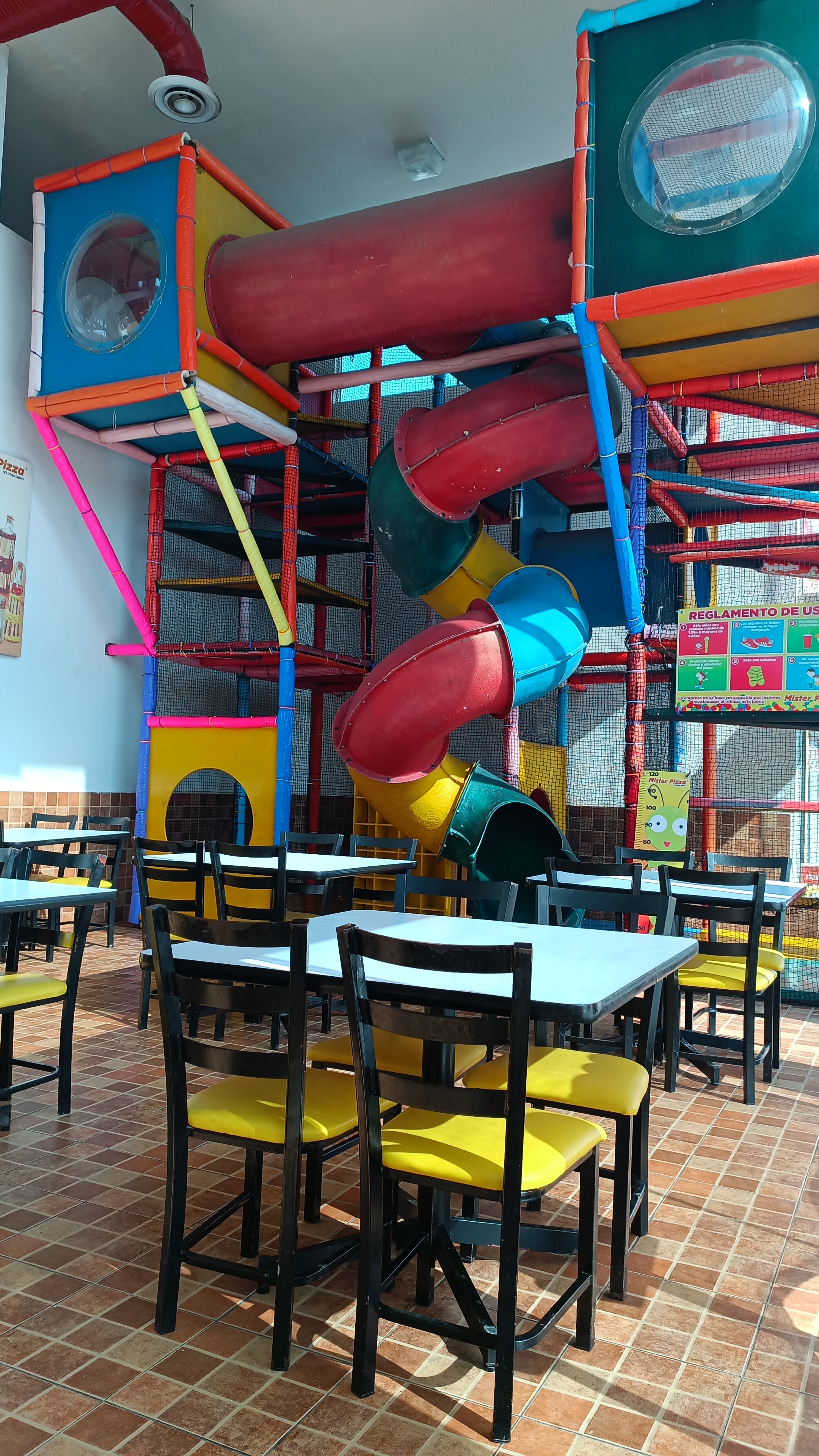 Mister Pizza Alianza Real image 2