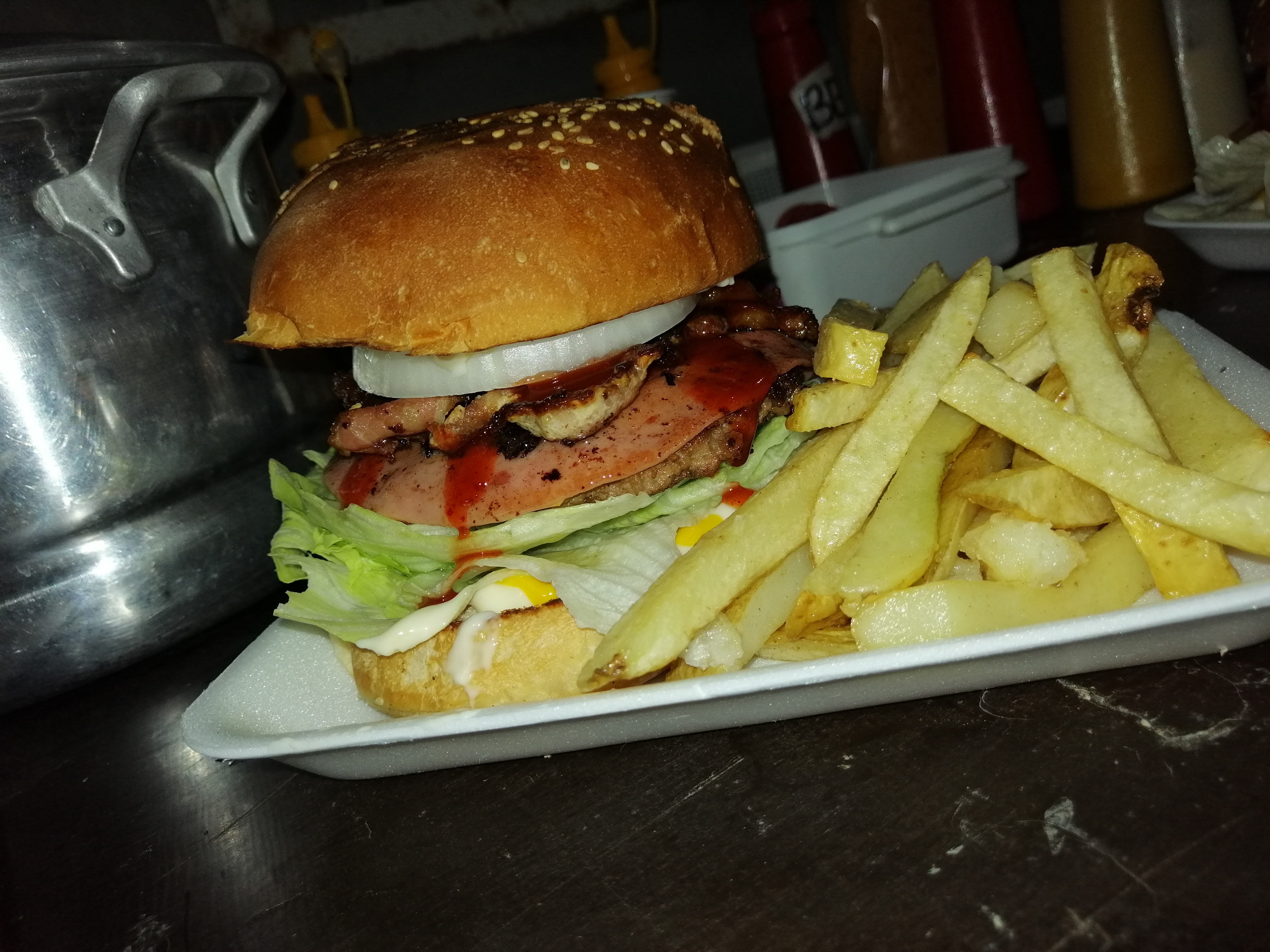 El Toro Envios image 3