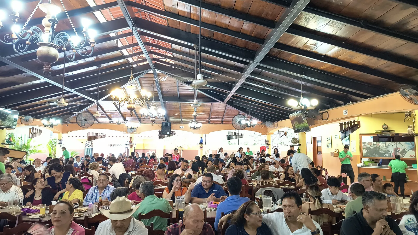 Restaurante Zúñiga's - Comida Regional. image 3