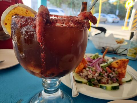 Restaurante y marisqueria conchalito image 2