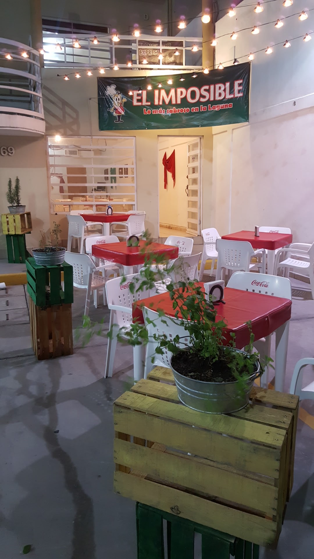 El Imposible image 3