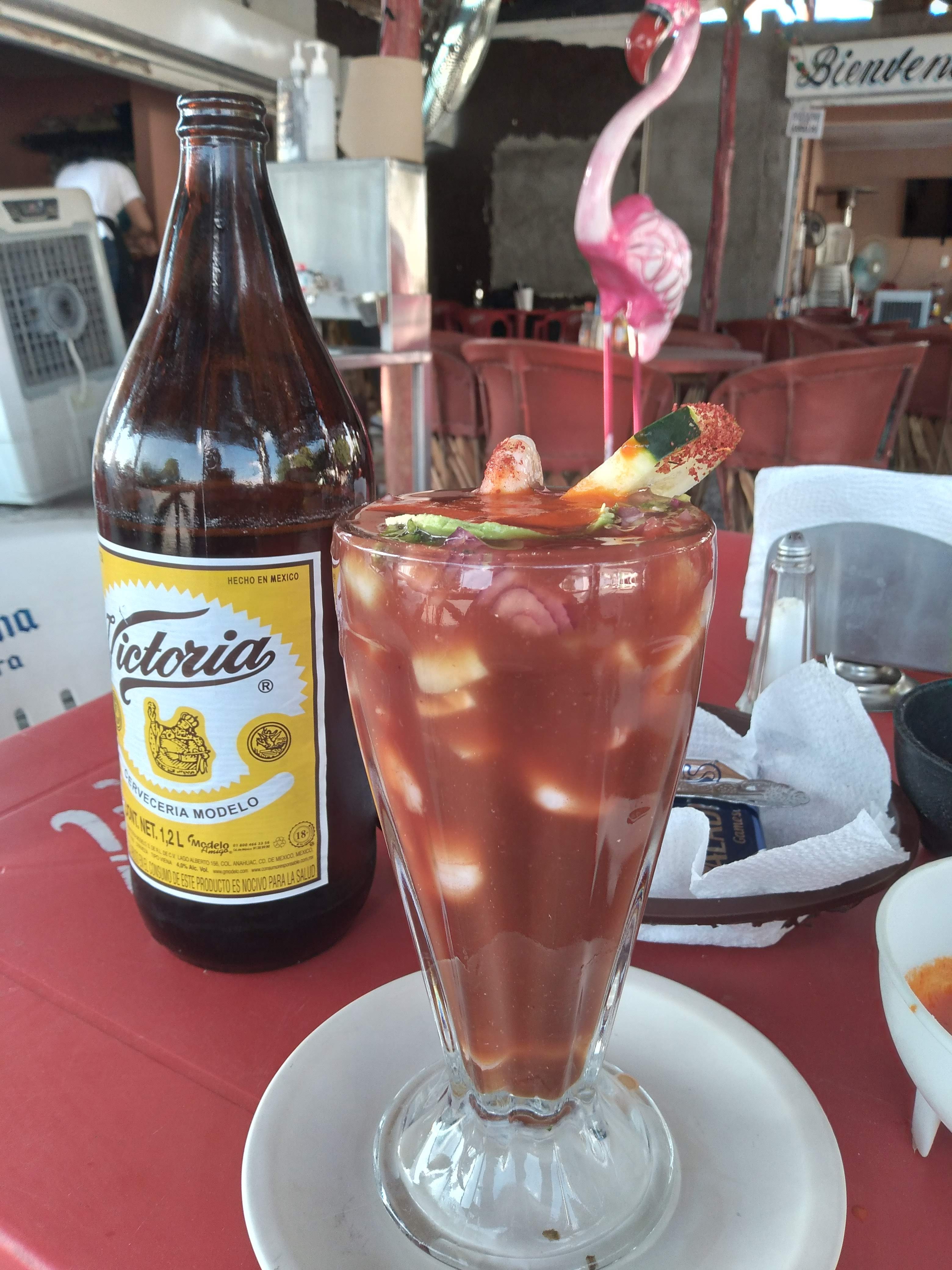 Mariscos bromo image 4