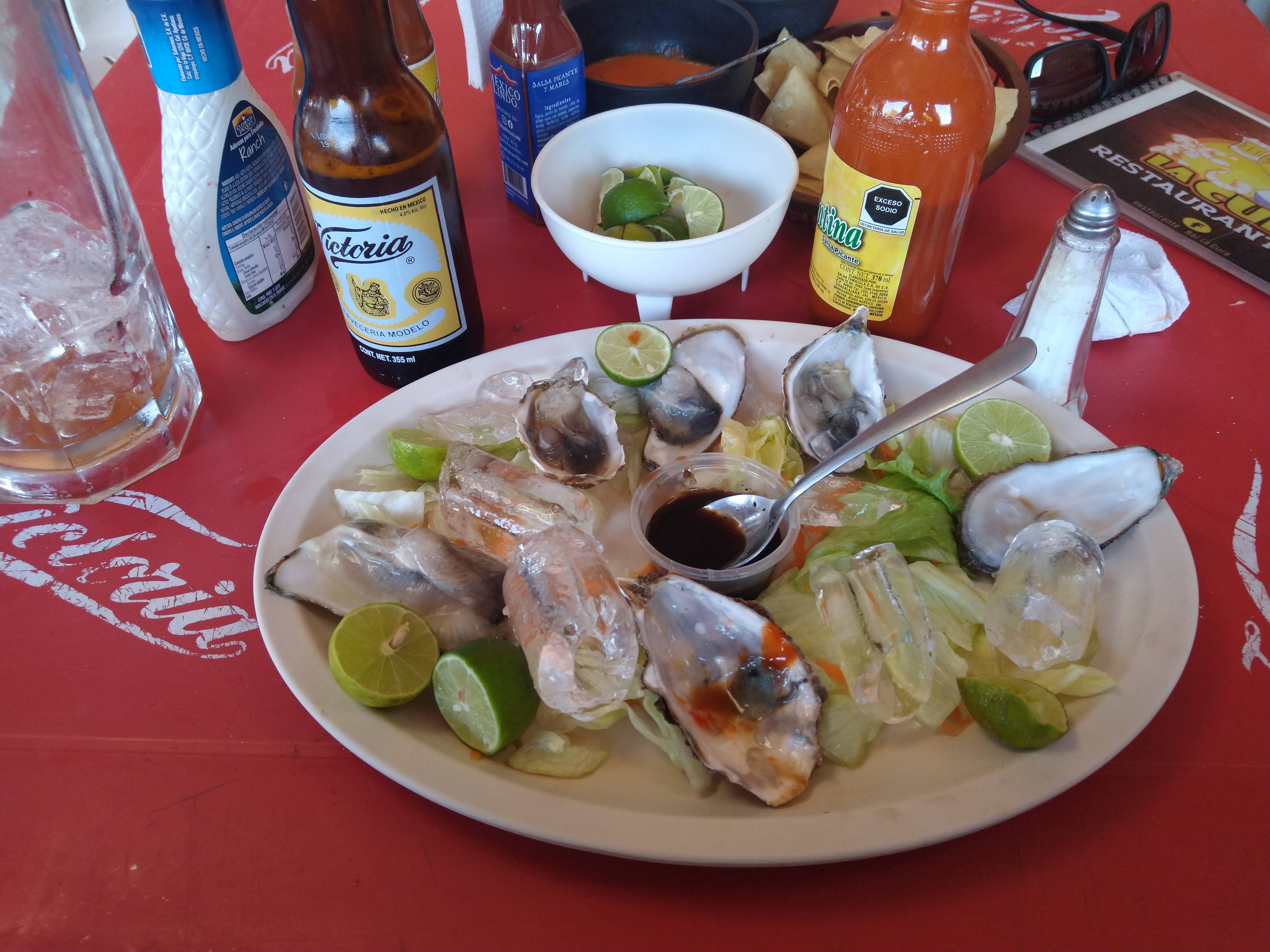 Mariscos bromo image 9