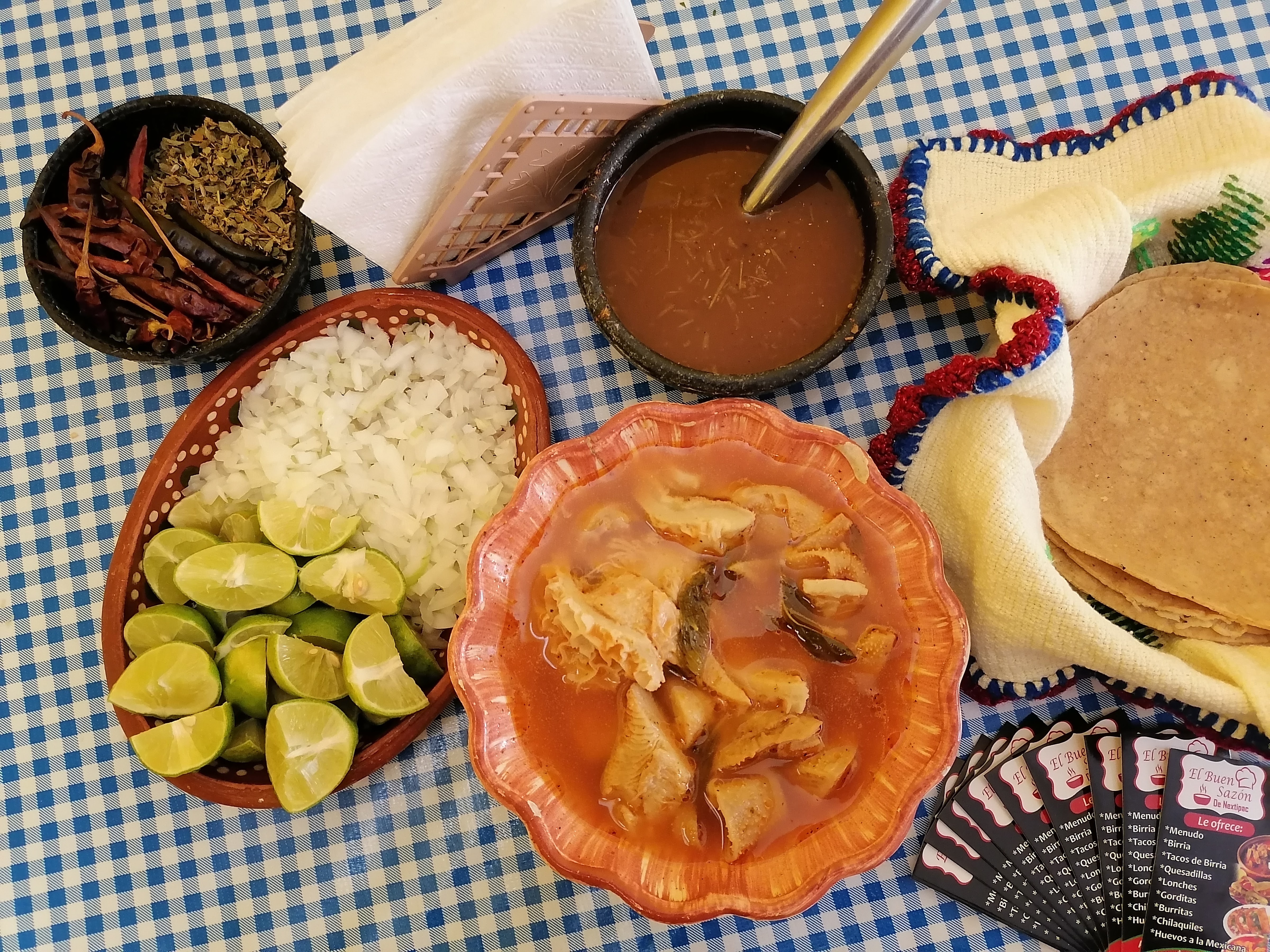 El Buen Sazón image 3