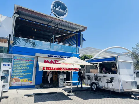 Restaurant La Brujería, Mariscos Sinaloenses image 1