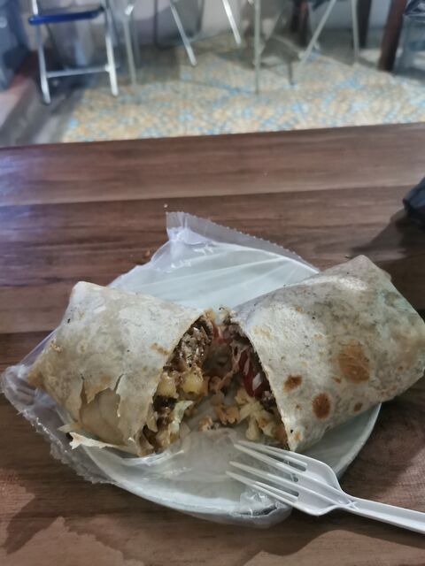 BURRITOS LAS 4 ESQUINAS image 3