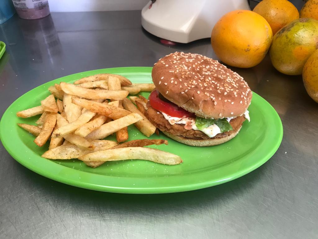 Loncheria Mary image 3