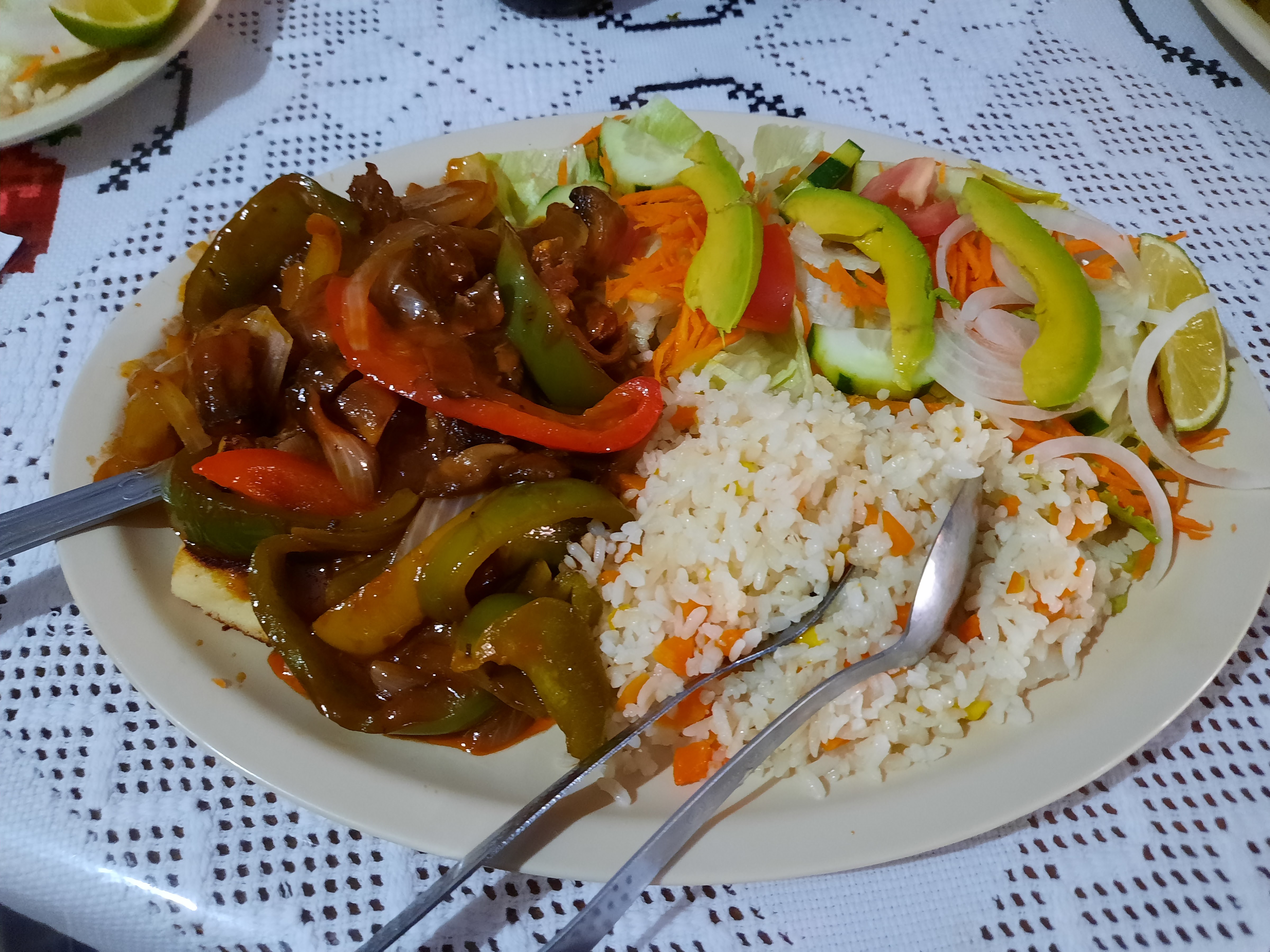 El Ausente Restaurante image 6