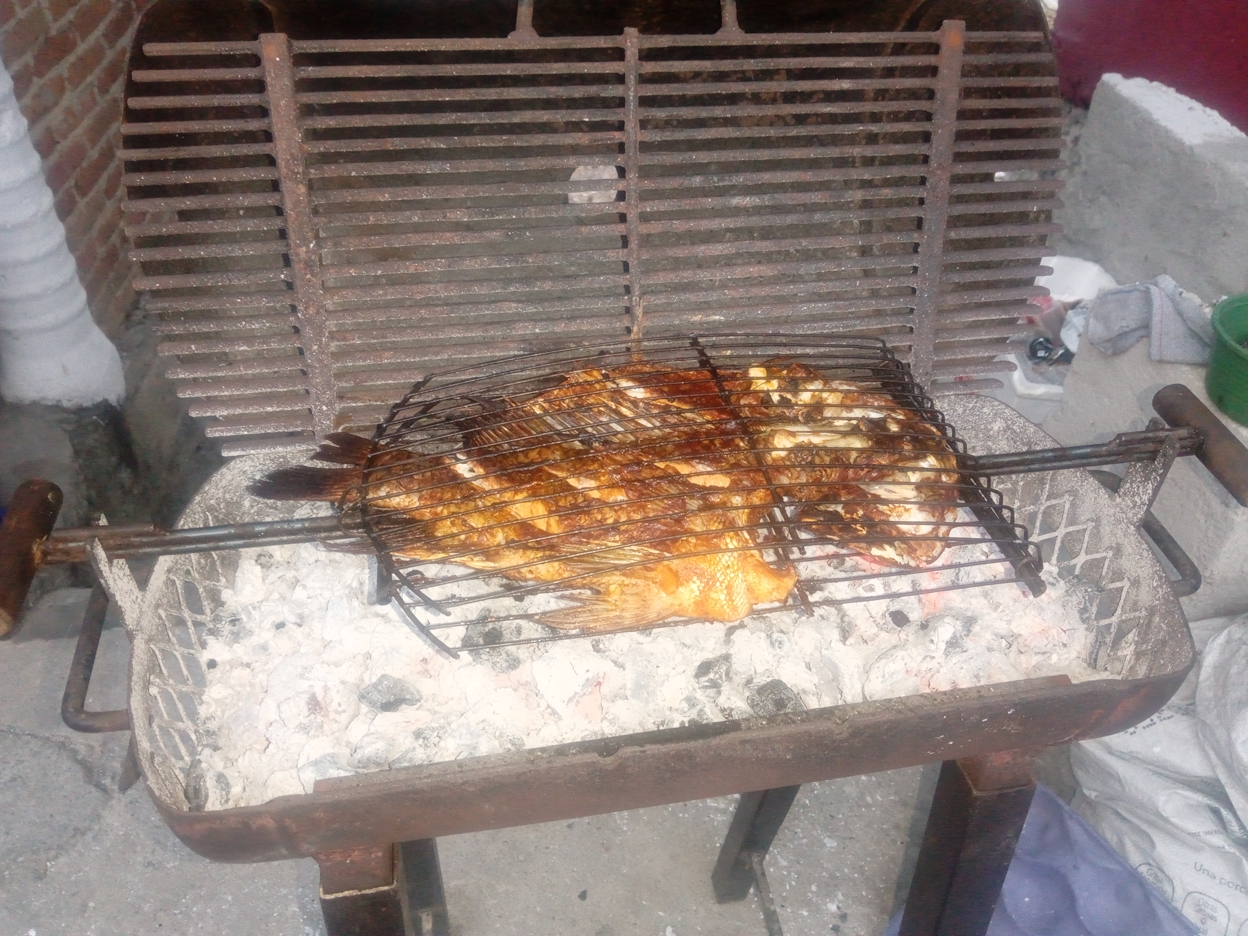 Marisqueria el guero image 2