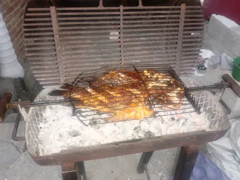 Marisqueria el guero image 2