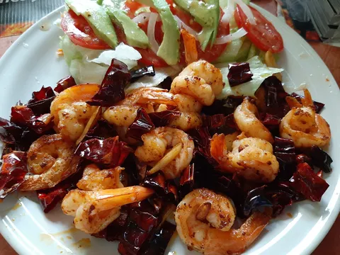 La Escondida Carnes y Mariscos image 3