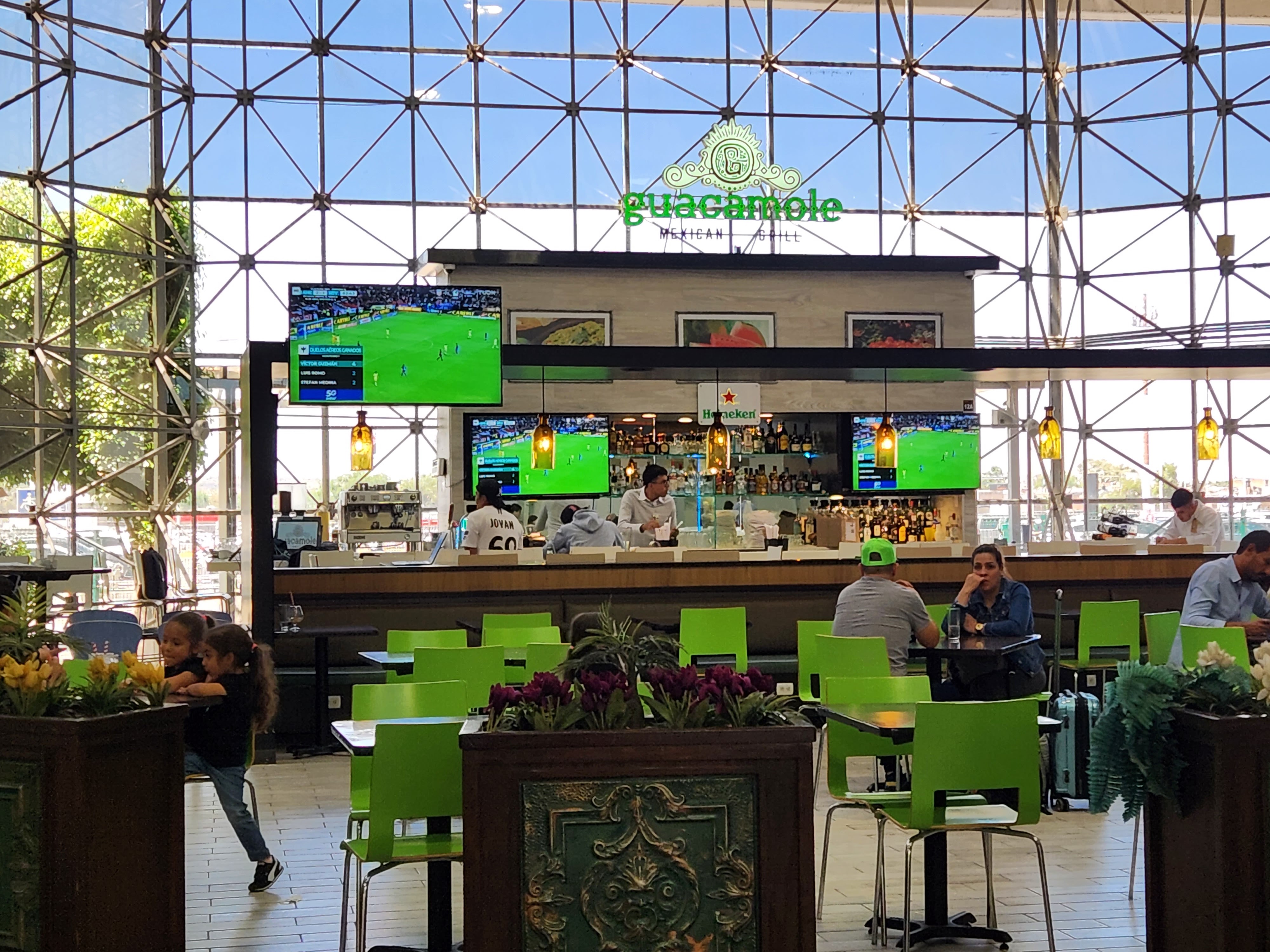 Guacamole Mexican Grill image 1