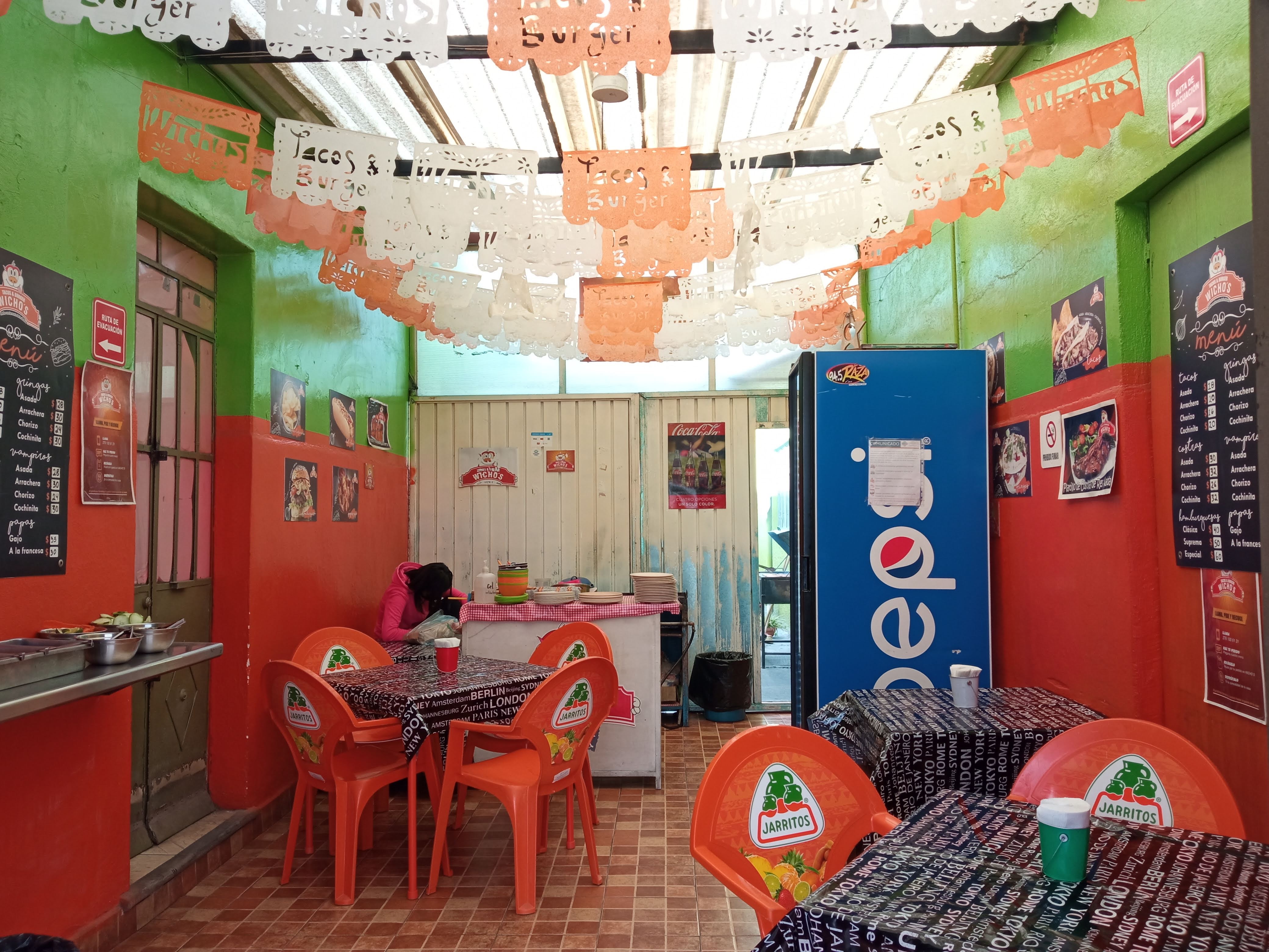 Tacos & Burger Wicho's image 1