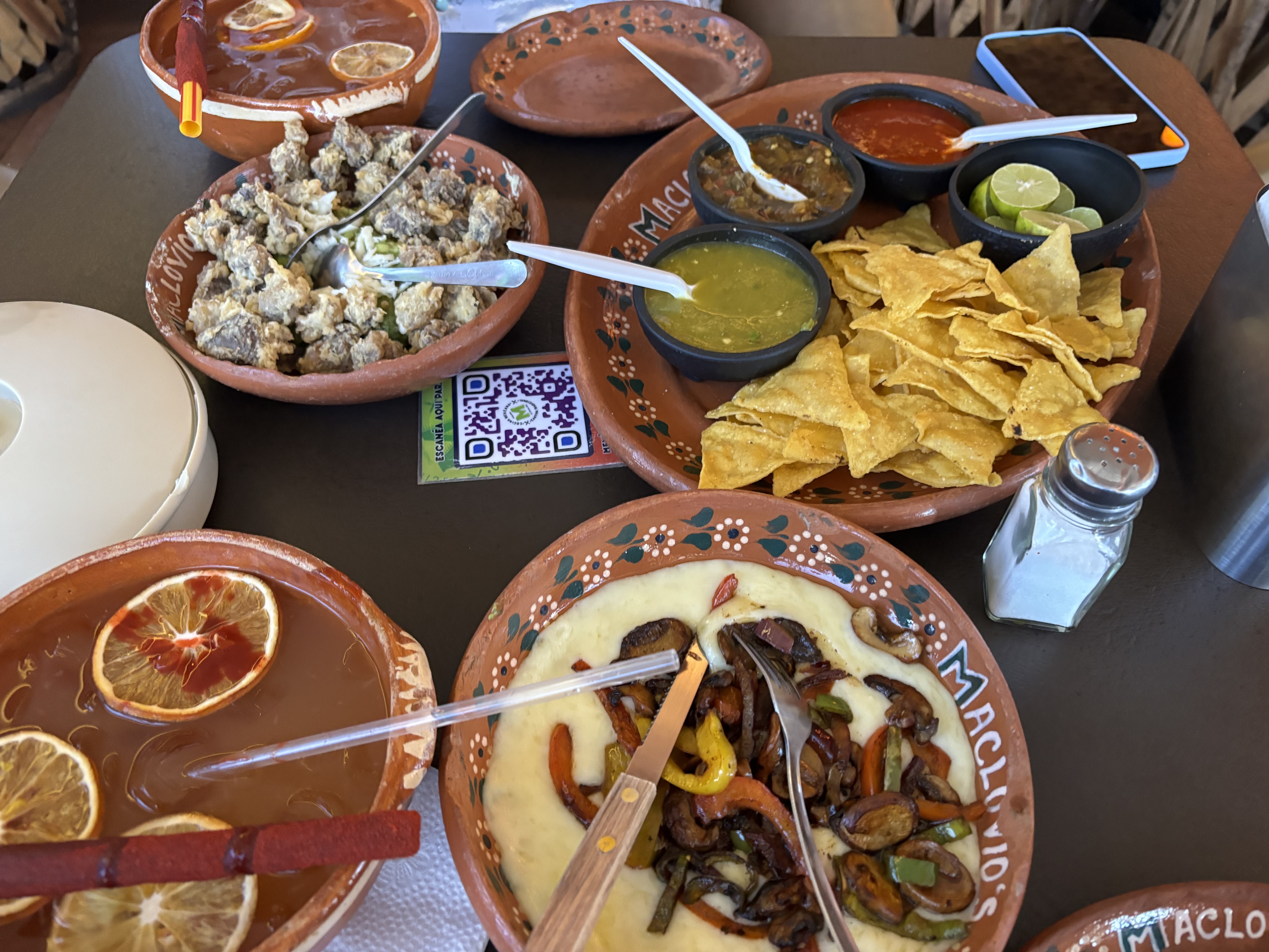 MACLOVIO’S RESTAURANT-BAR image 3