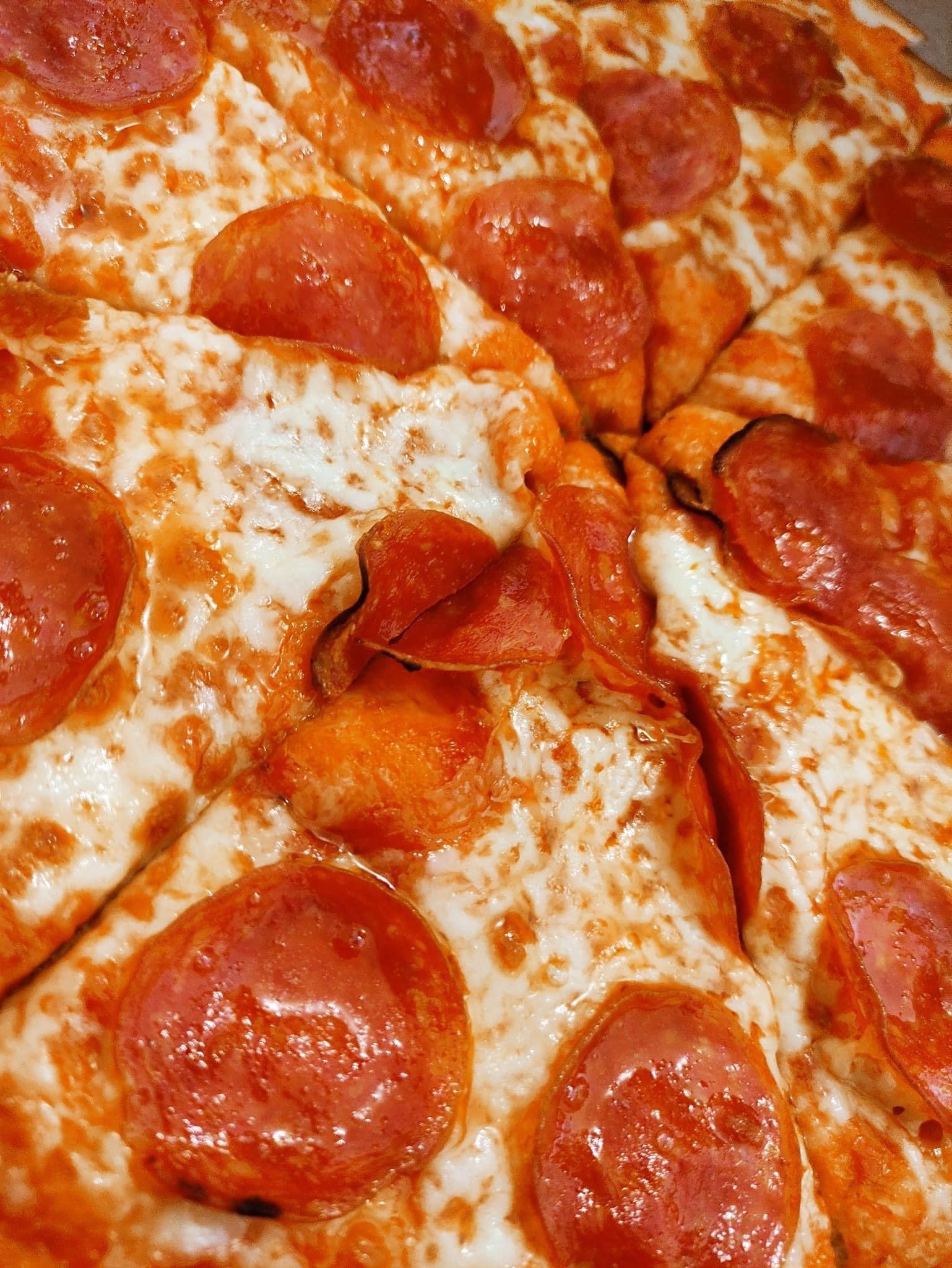 Pizza “La Revu” De Villa image 1