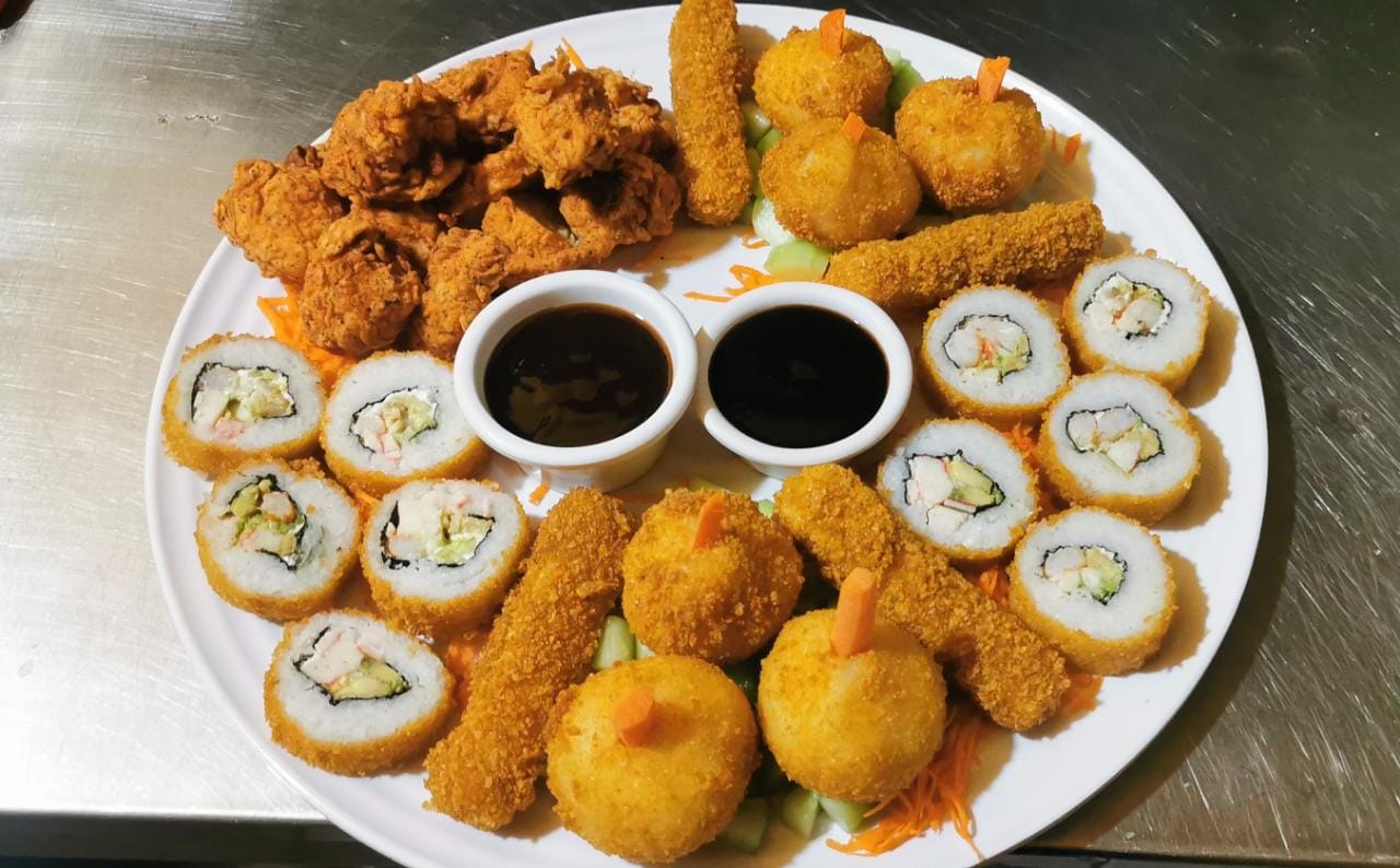 La Patrona Restaurant - Bar image 3