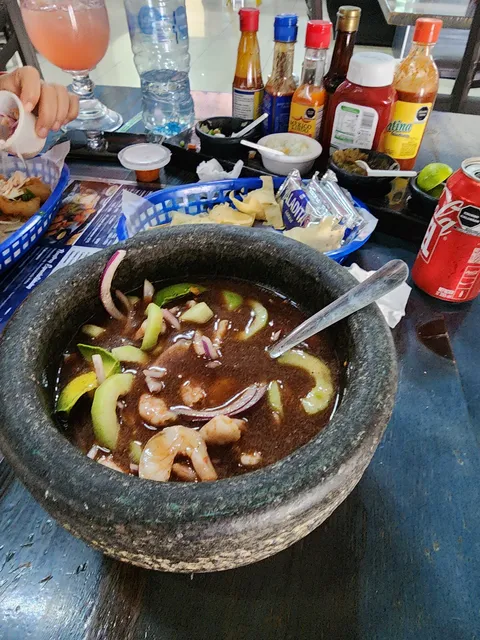 Samuelito Seafood and Beers image 4