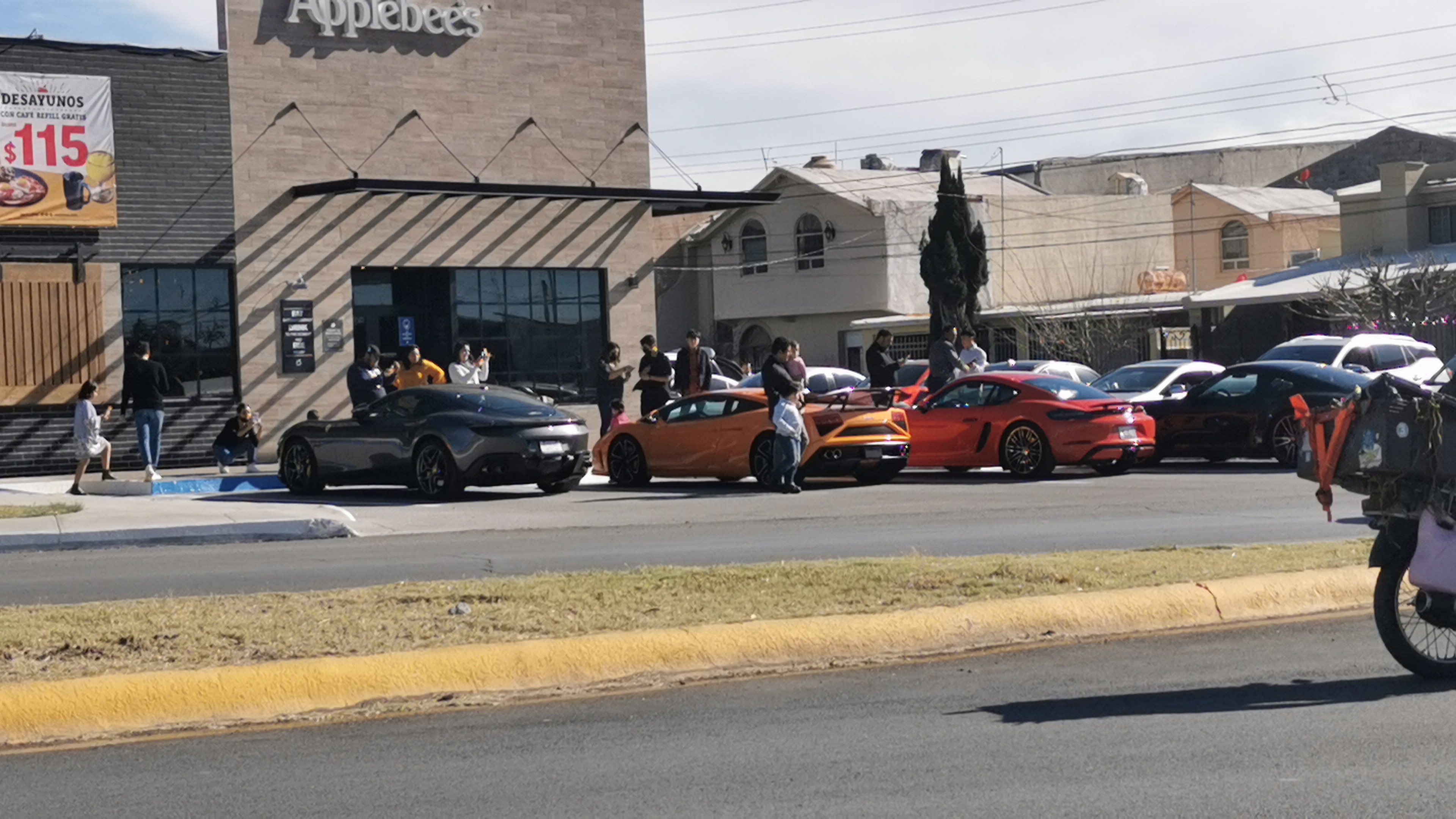 Applebee's Neighborhood Grill & Bar image 1