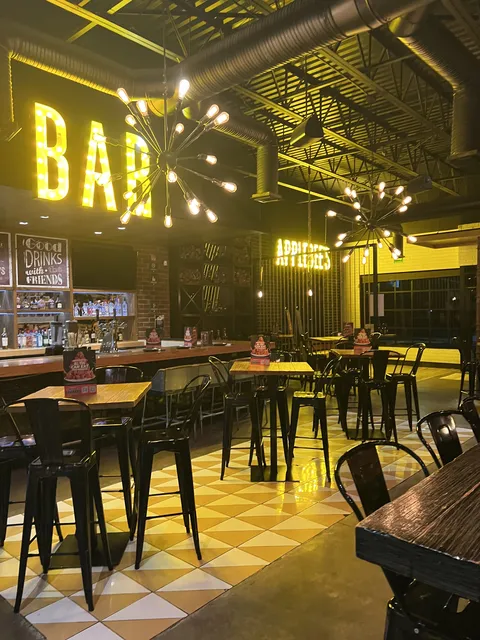 Applebee's Neighborhood Grill & Bar image 4