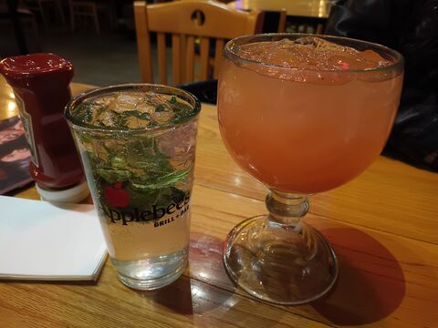 Applebee's Neighborhood Grill & Bar image 6