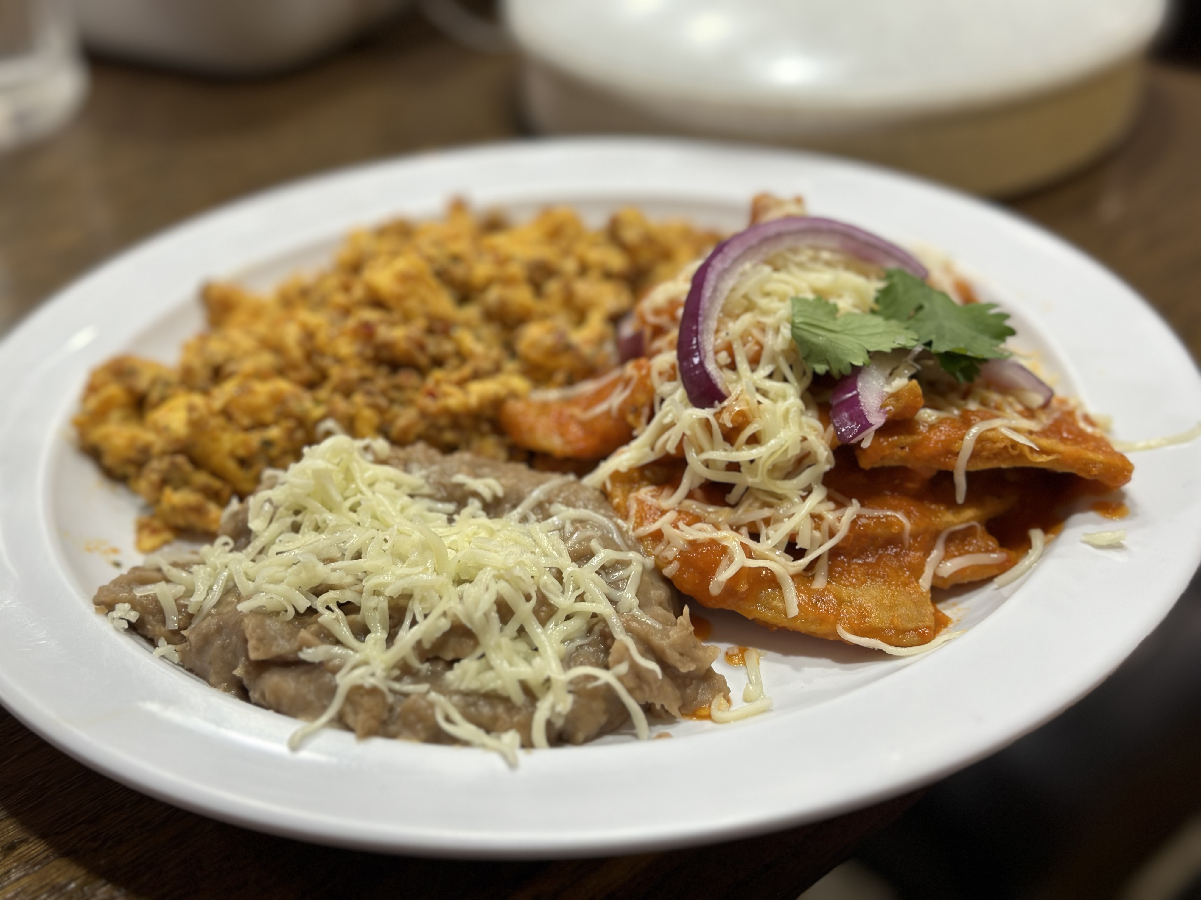 La Manzana Roja Desayuno Buffet image 4