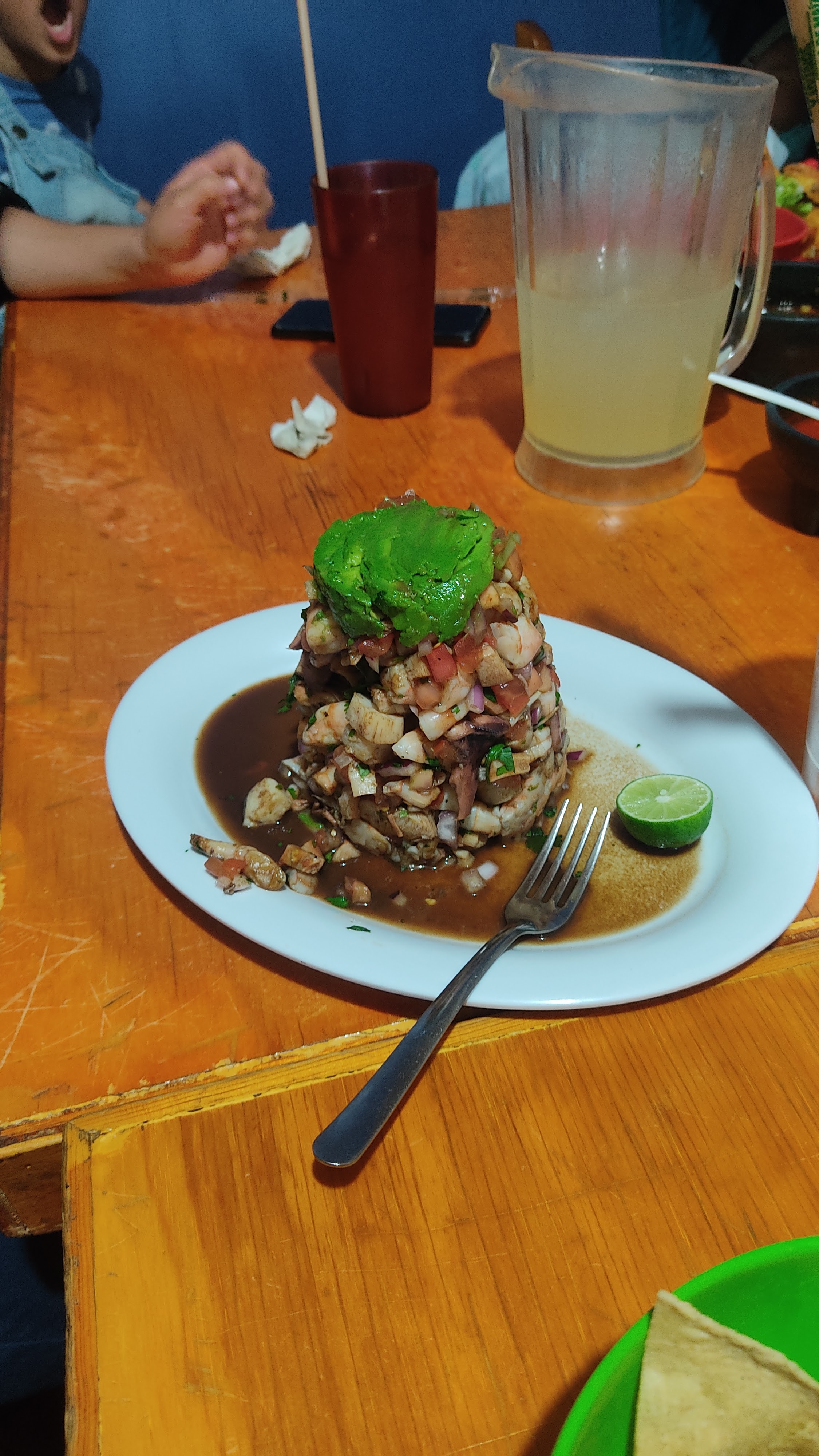 Moctezuma Restaurante de Pescados y Mariscos image 9