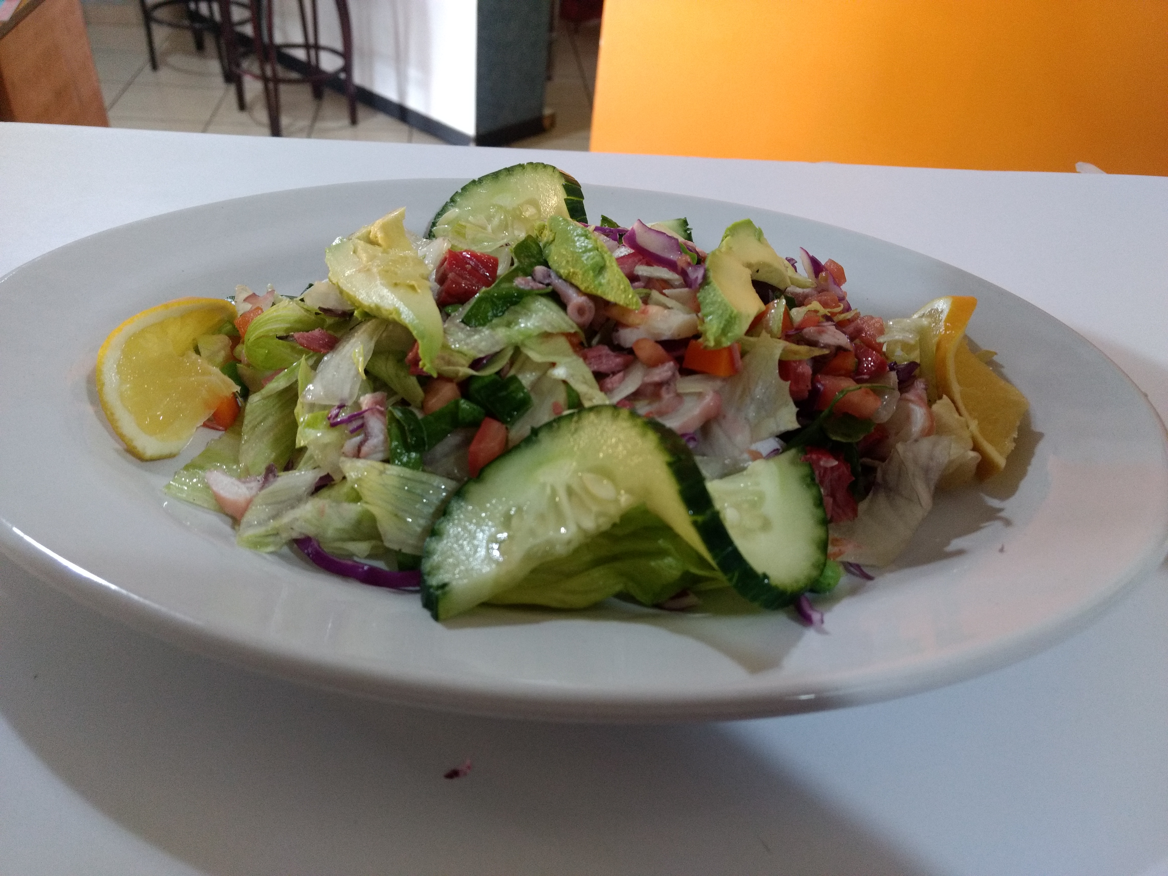 Mariscos "La Barca" image 2