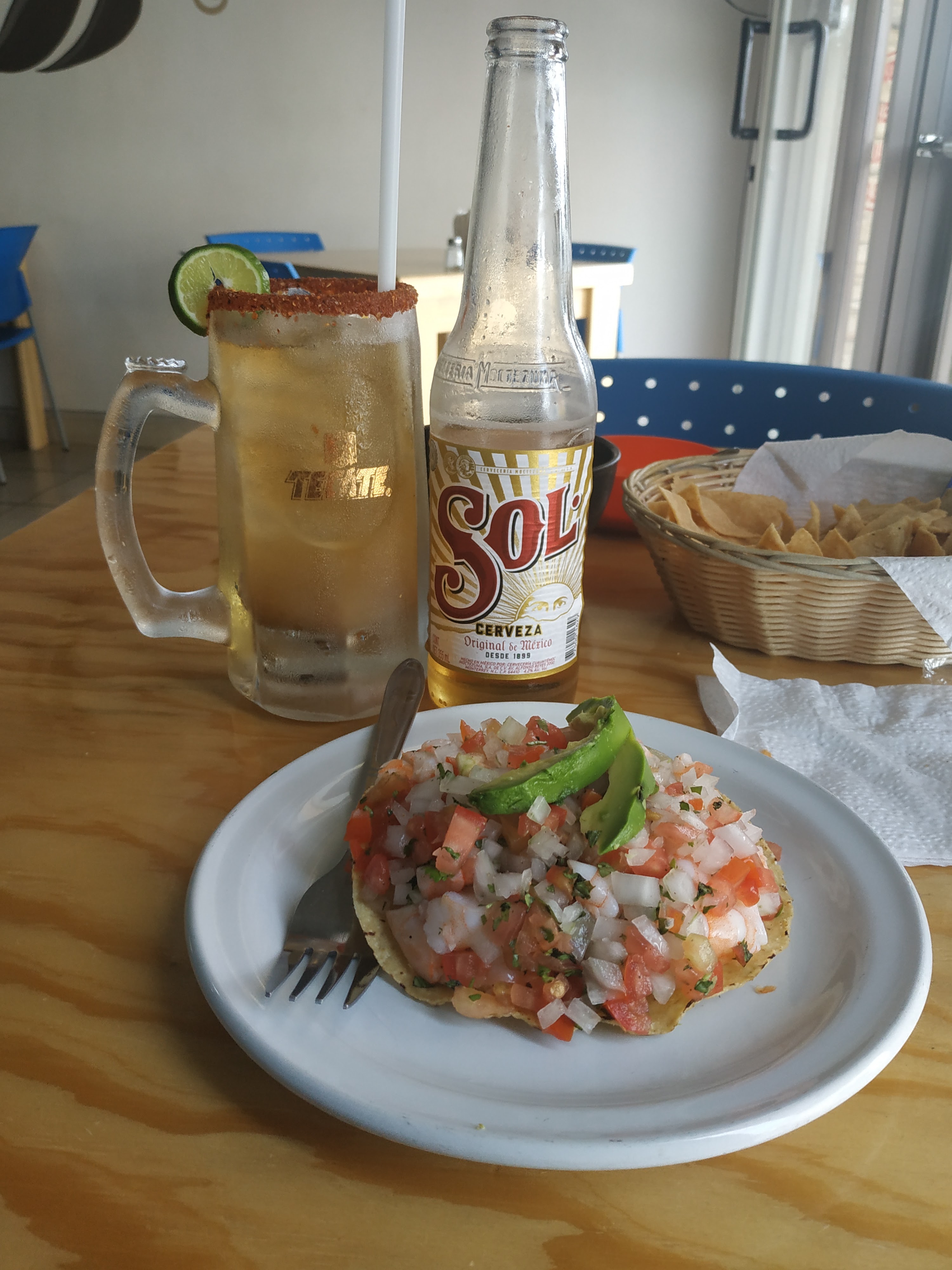 Mariscos "La Barca" image 8