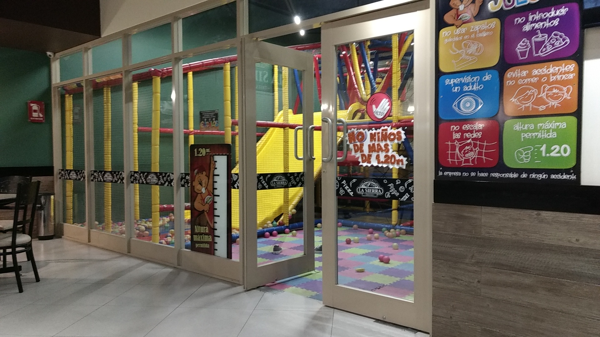 Pizzería La Sierra Meoqui image 6