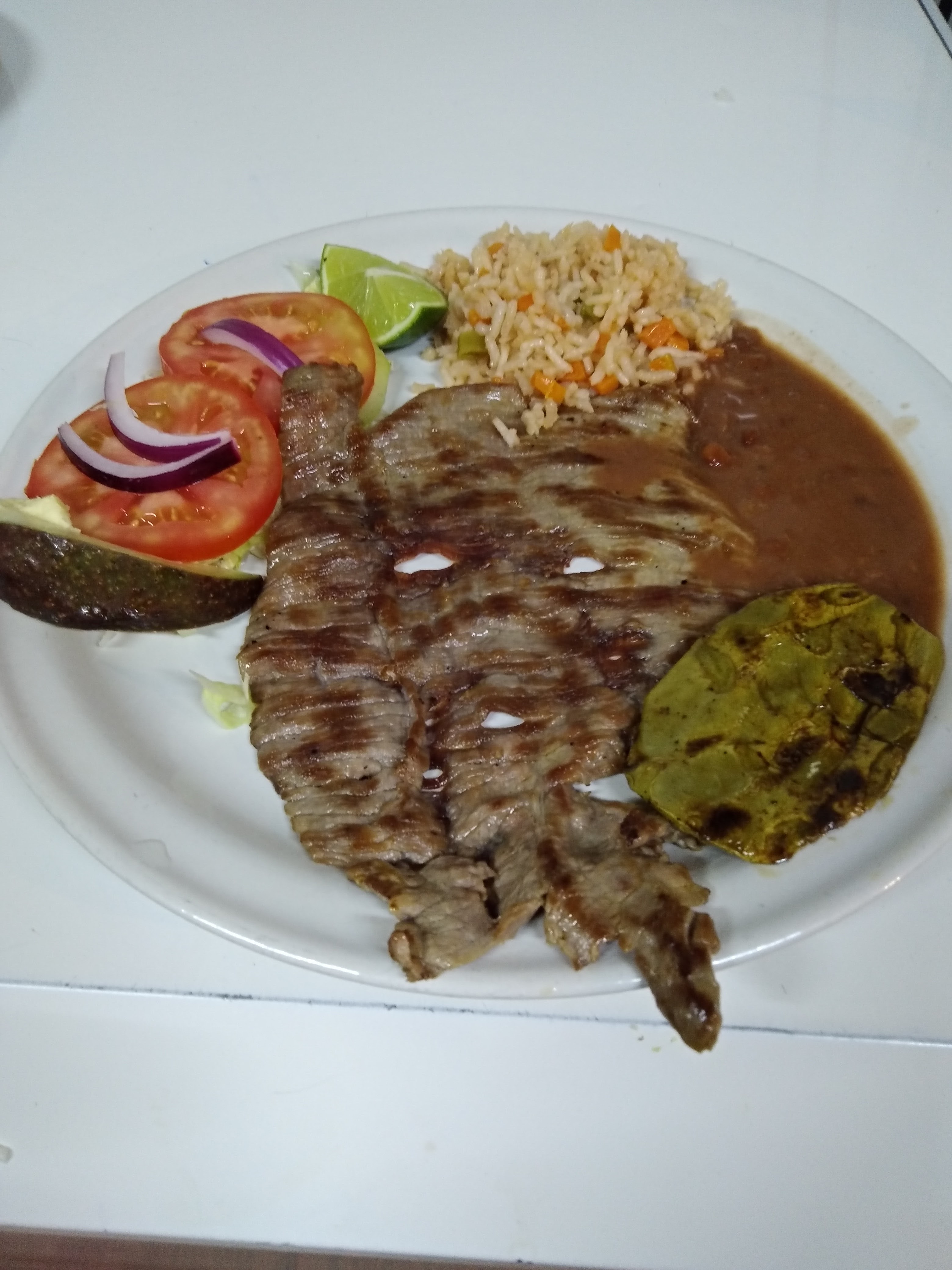 Restaurante el puente image 6
