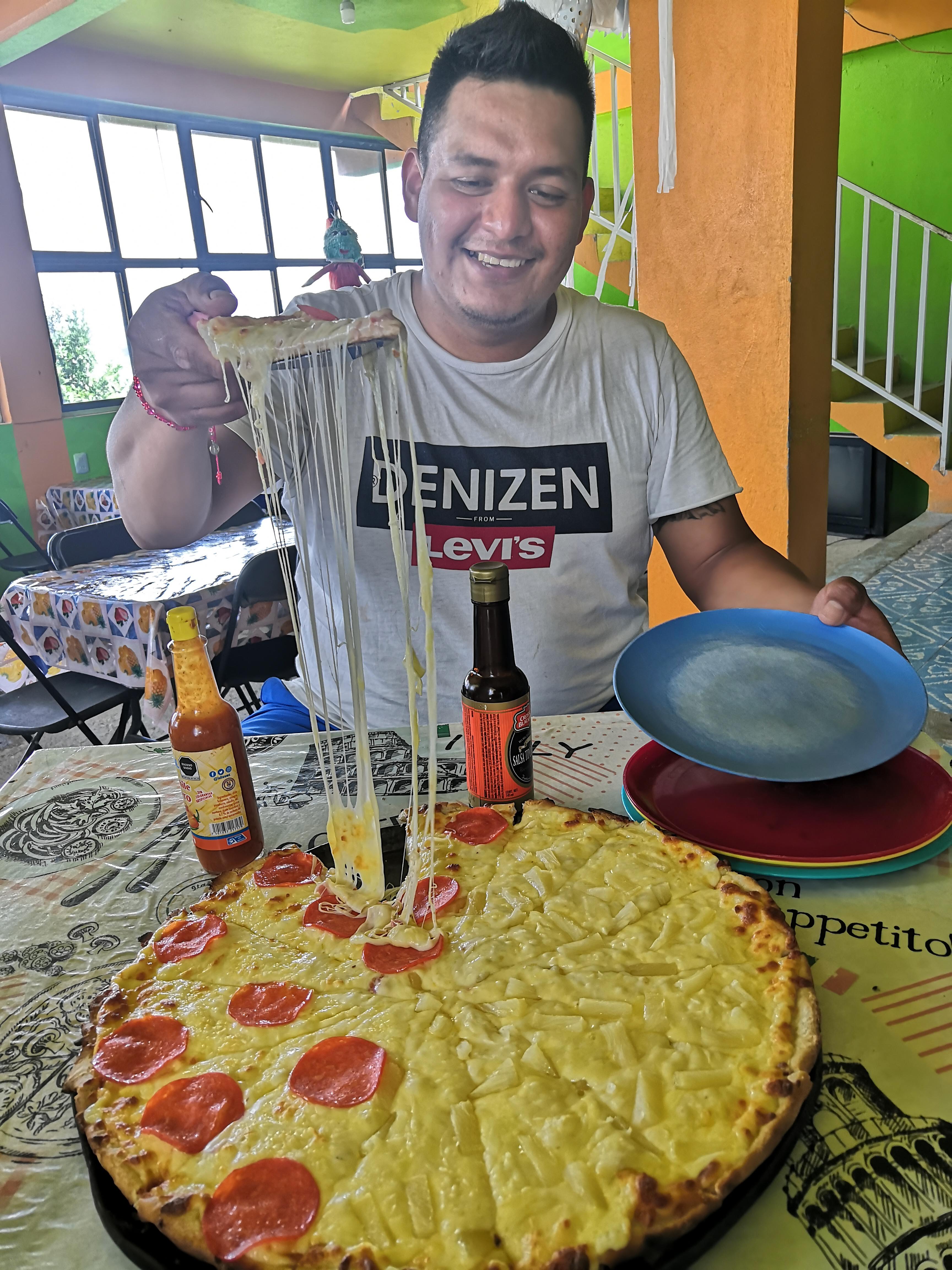 Pizzeria Nazareth image 2