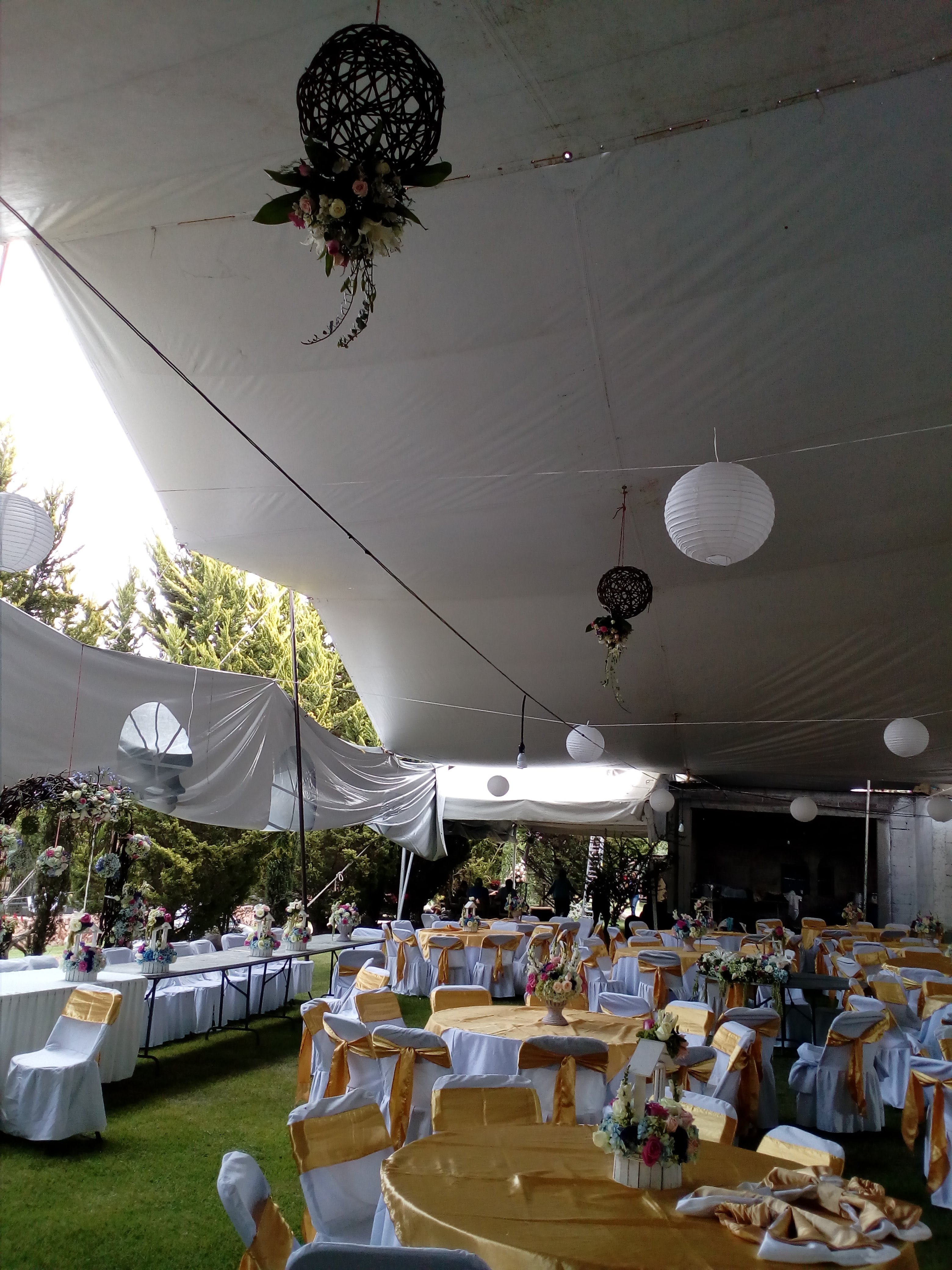 Las Micheladas los güeros image 1