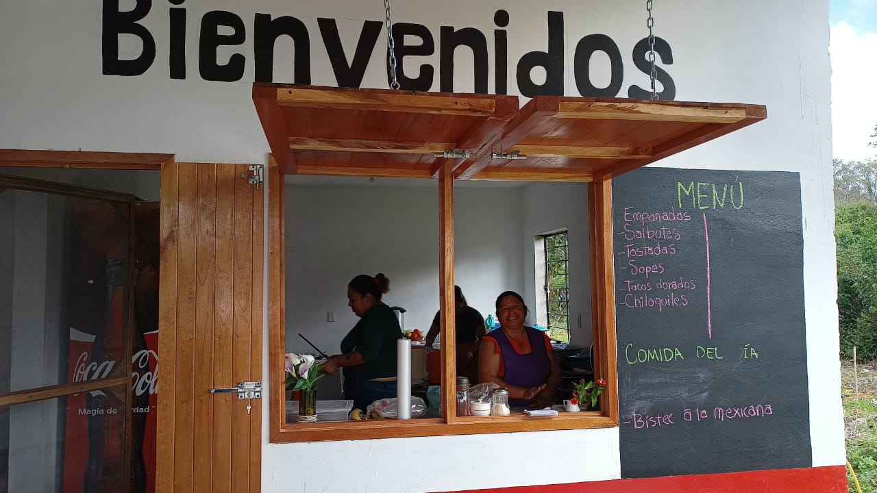 ANTOJITOS JUANITA image 3