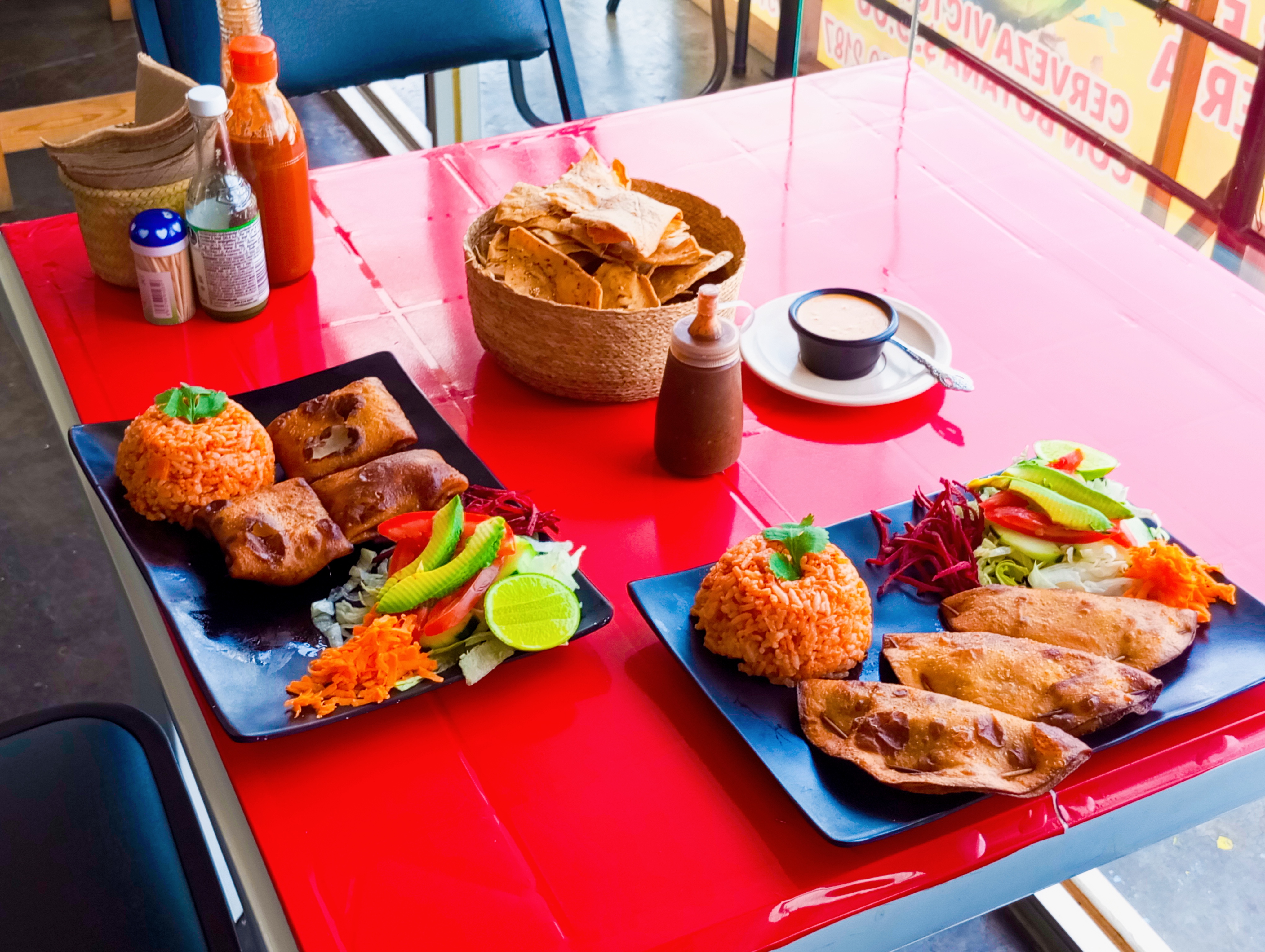 Restaurante -Bar El Encanto image 6