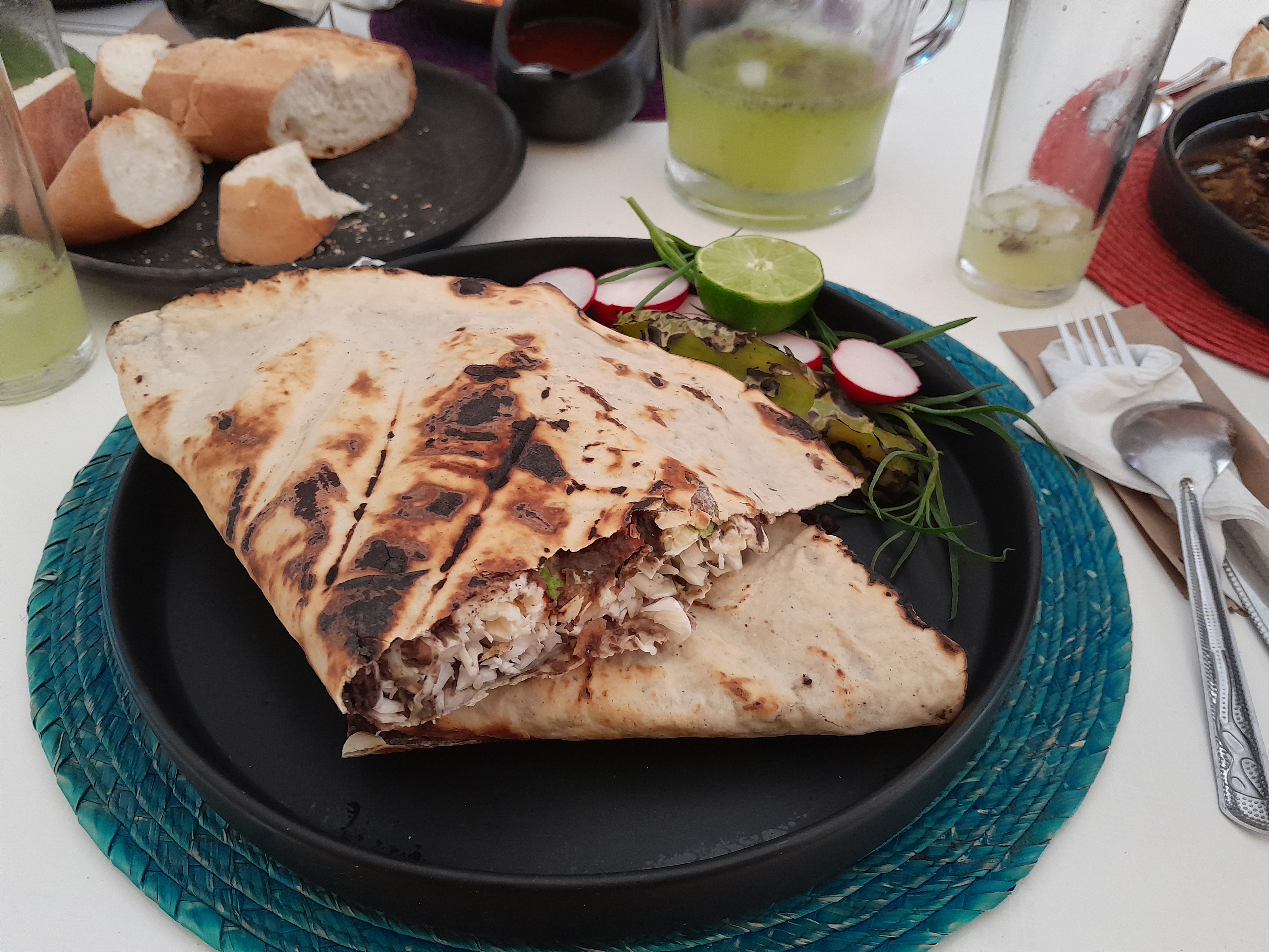 Barro Negro Restaurant & Gallery image 4