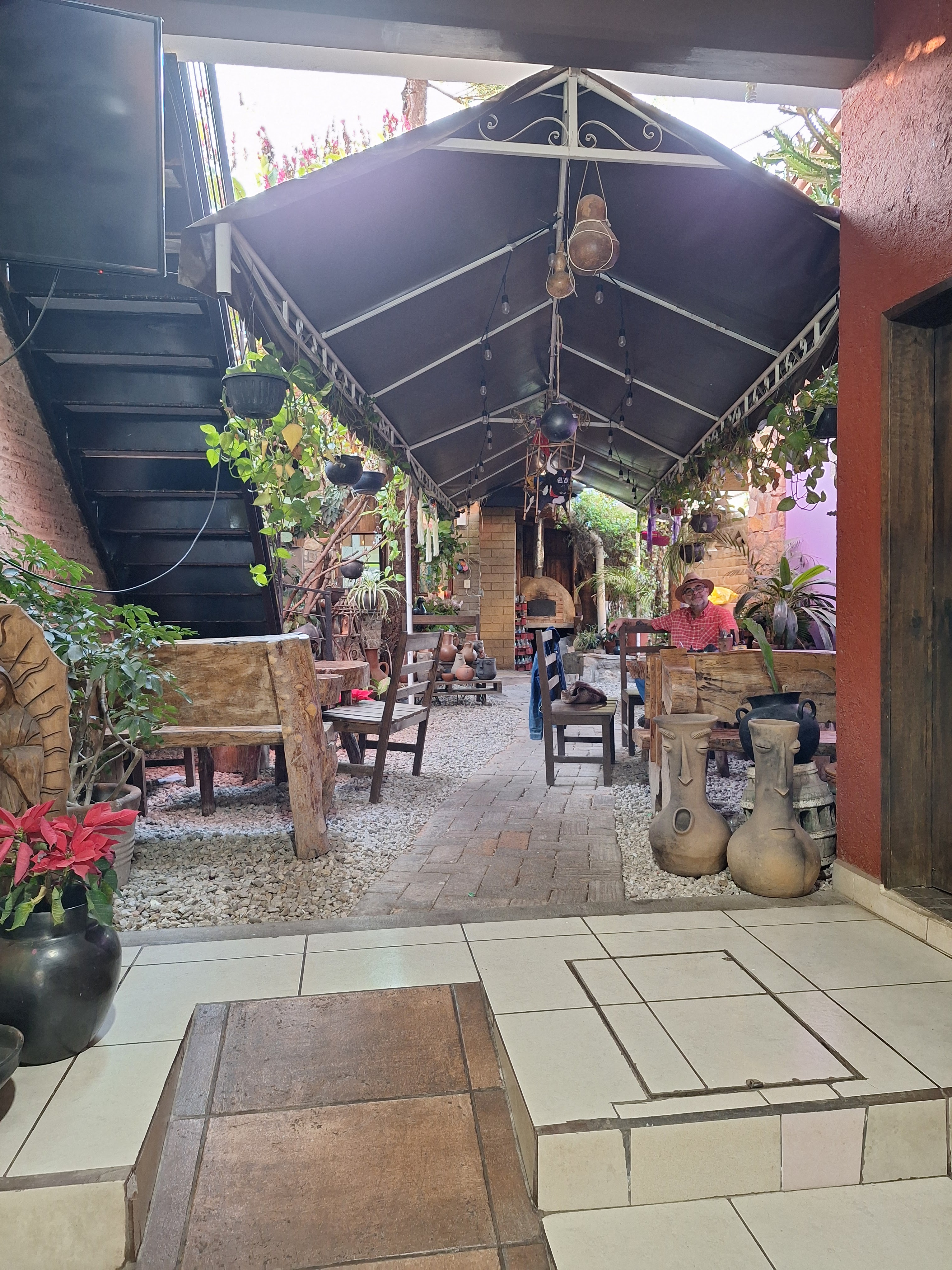 Barro Negro Restaurant & Gallery image 6