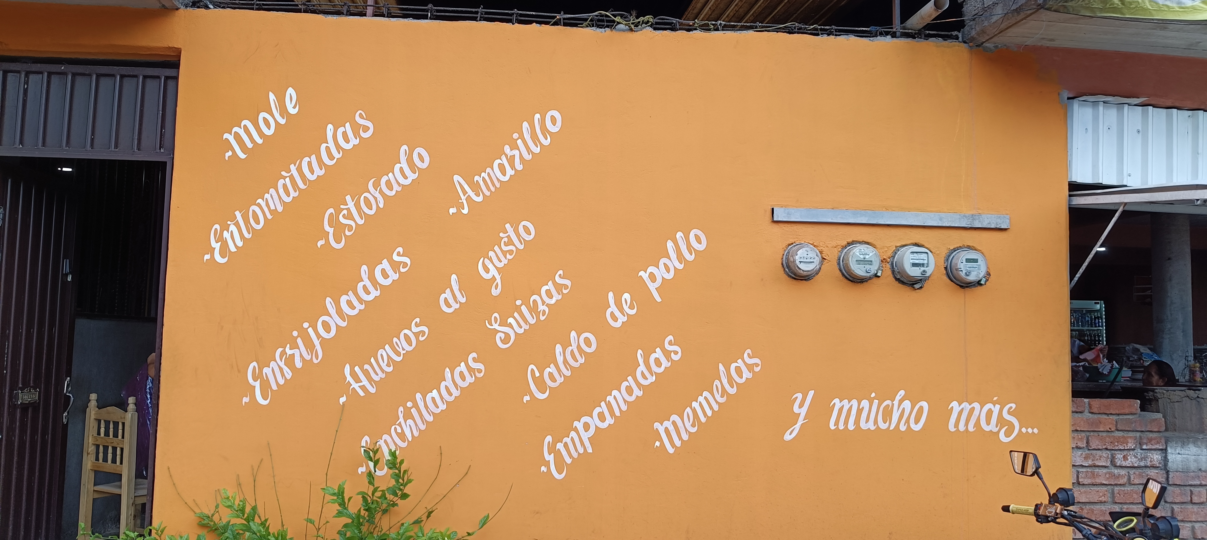 Comedor Hilda image 9