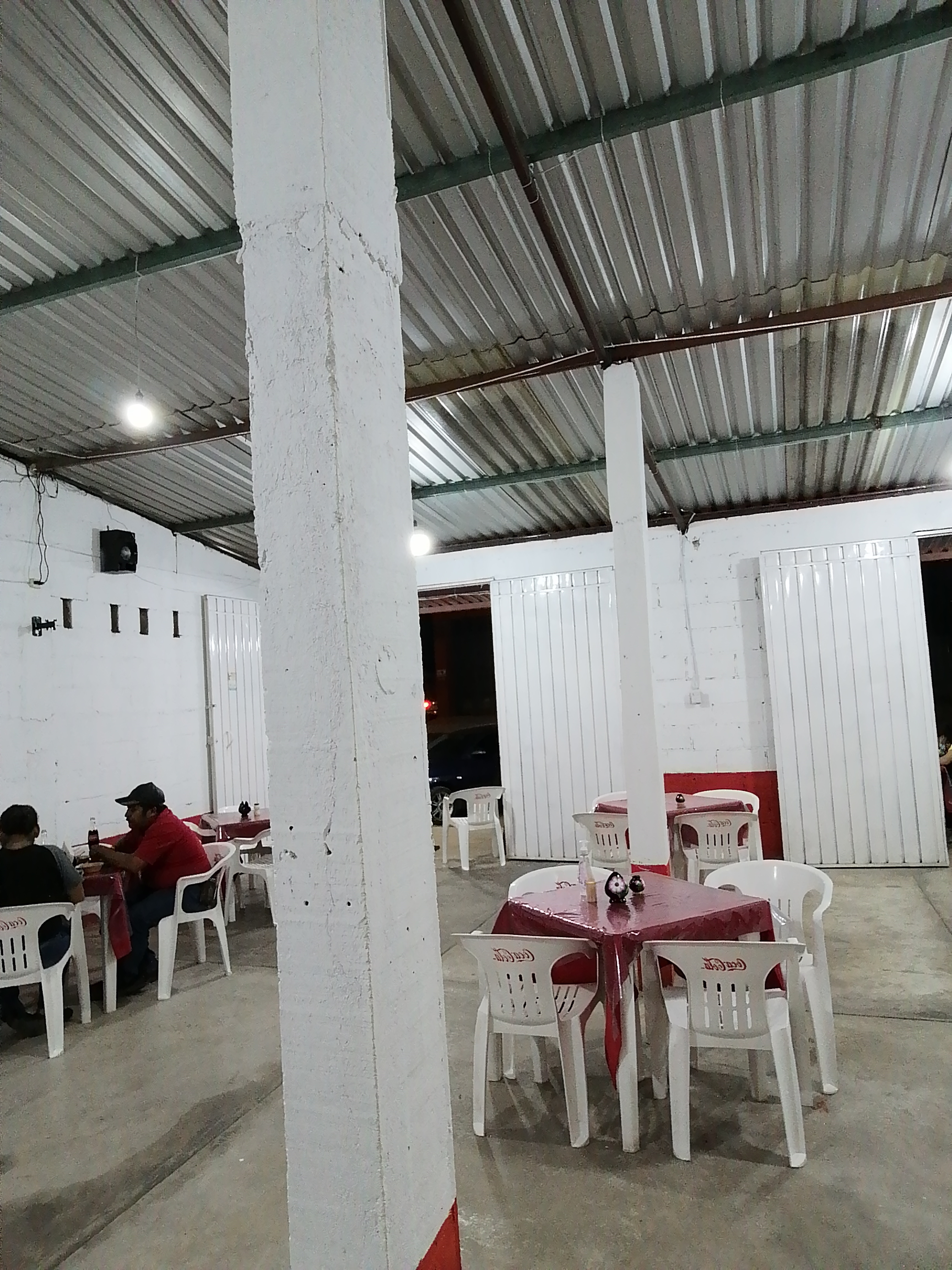 Taquería "El Primo" image 10