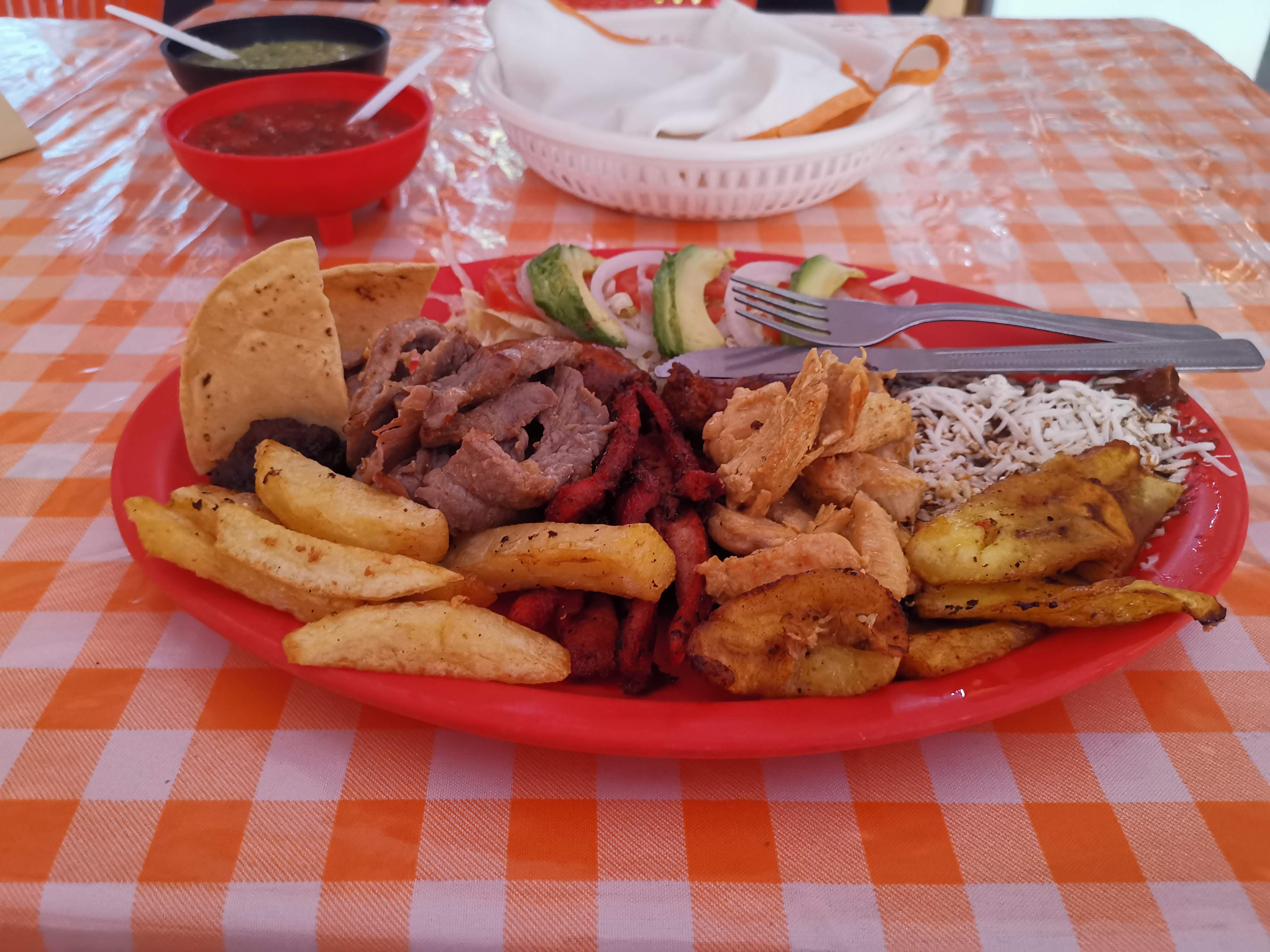 Restaurante Campestre los Reyes image 1